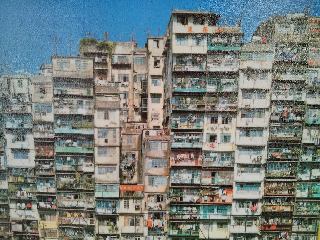 1024x768 Kowloon Walled City Slums in the 80s