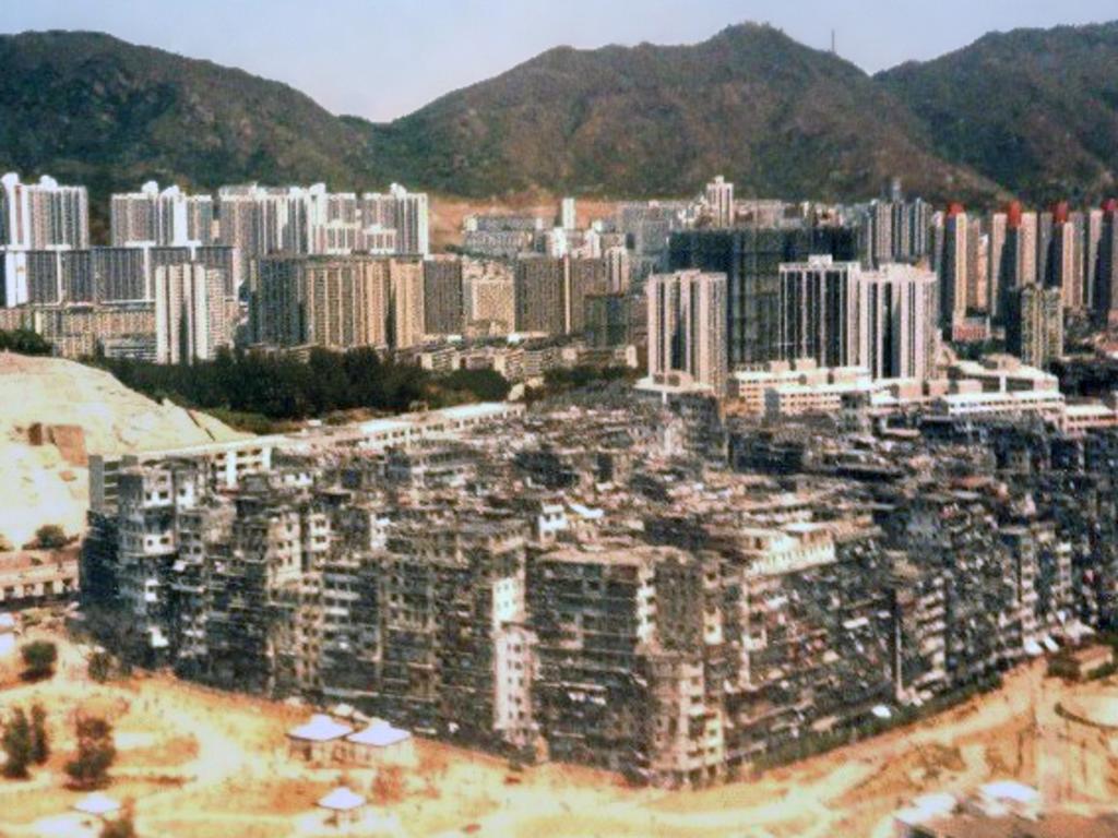 1024x768 Kowloon, Hong Kong: Photo from inside the crowded city. news.com.au