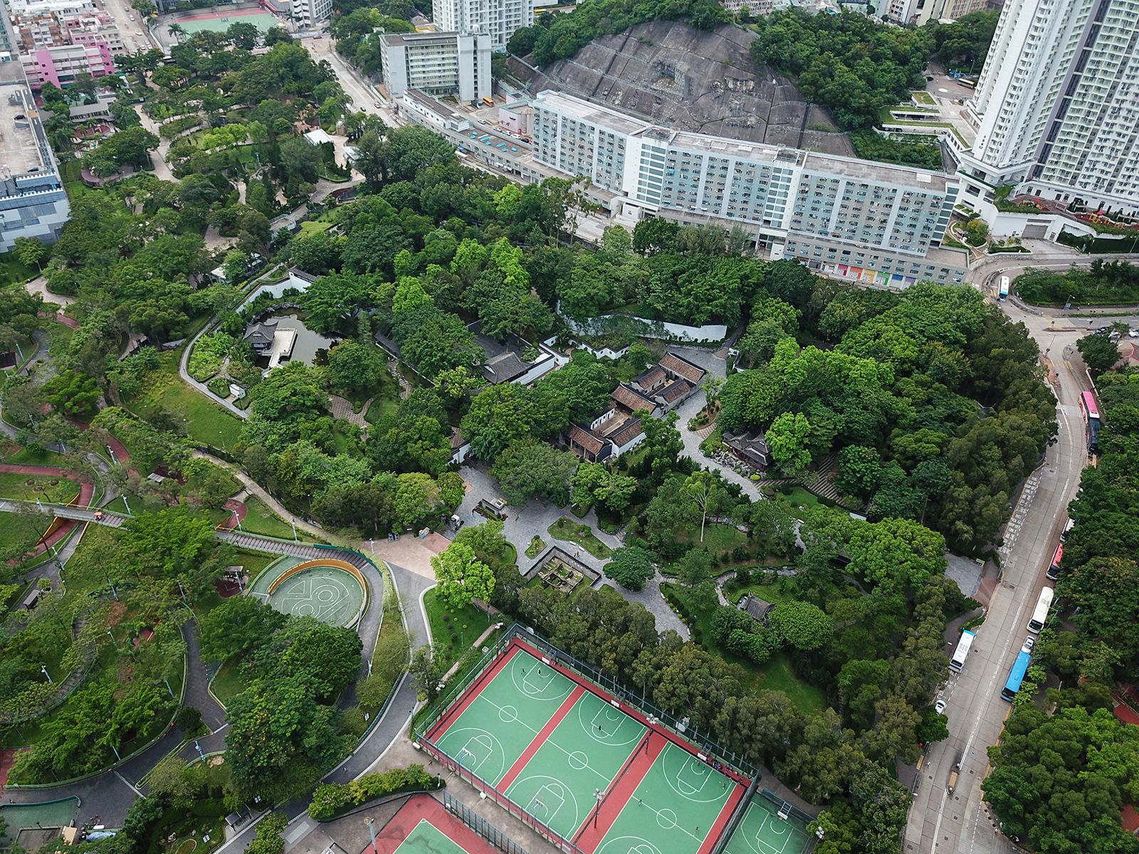 1600x1200 Kowloon Walled City Park
