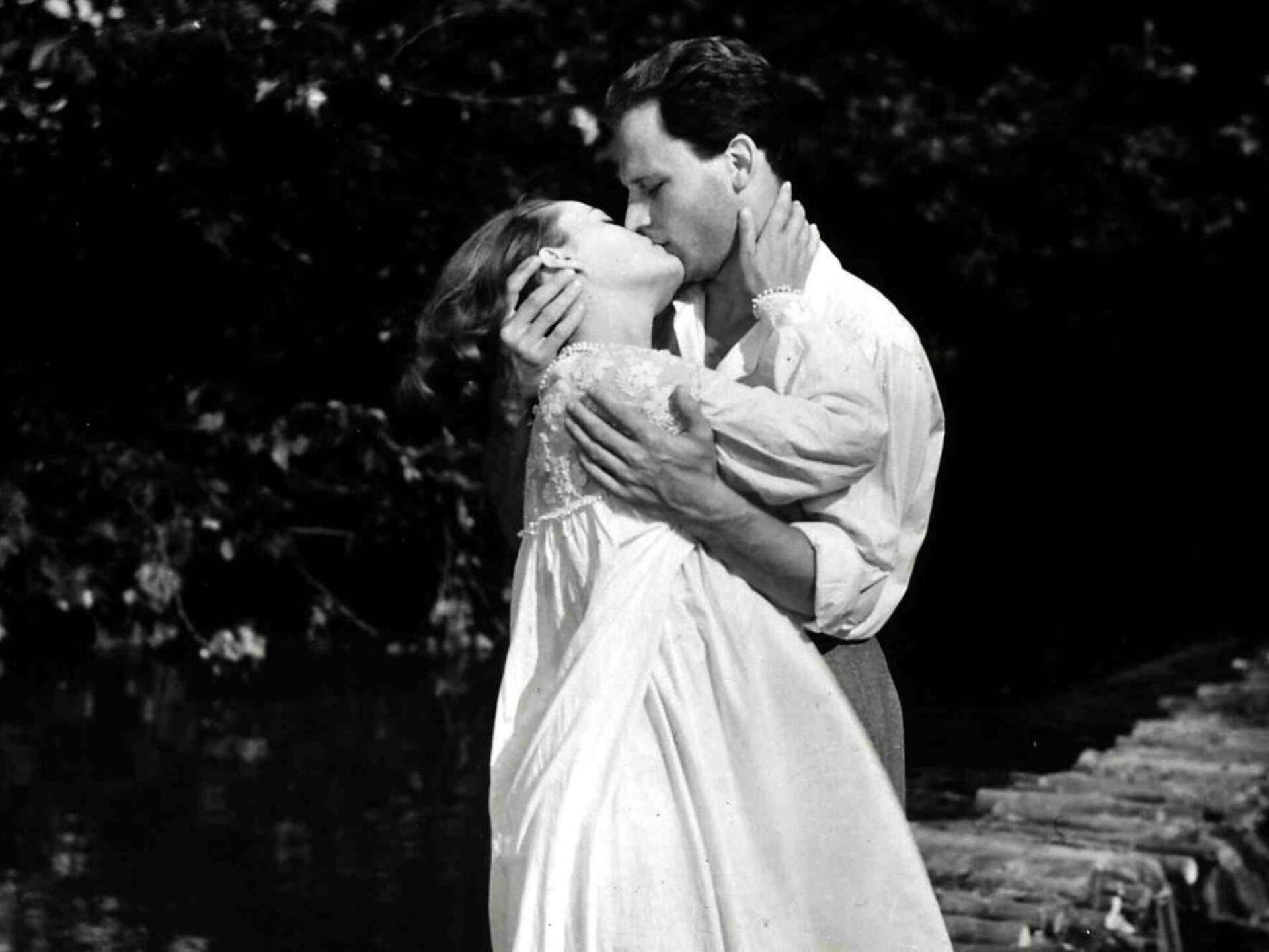 1920x1440 Jeanne Moreau shines in three rarely seen films spanning two decades