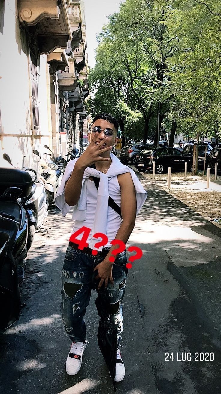736x1309 neima ezza