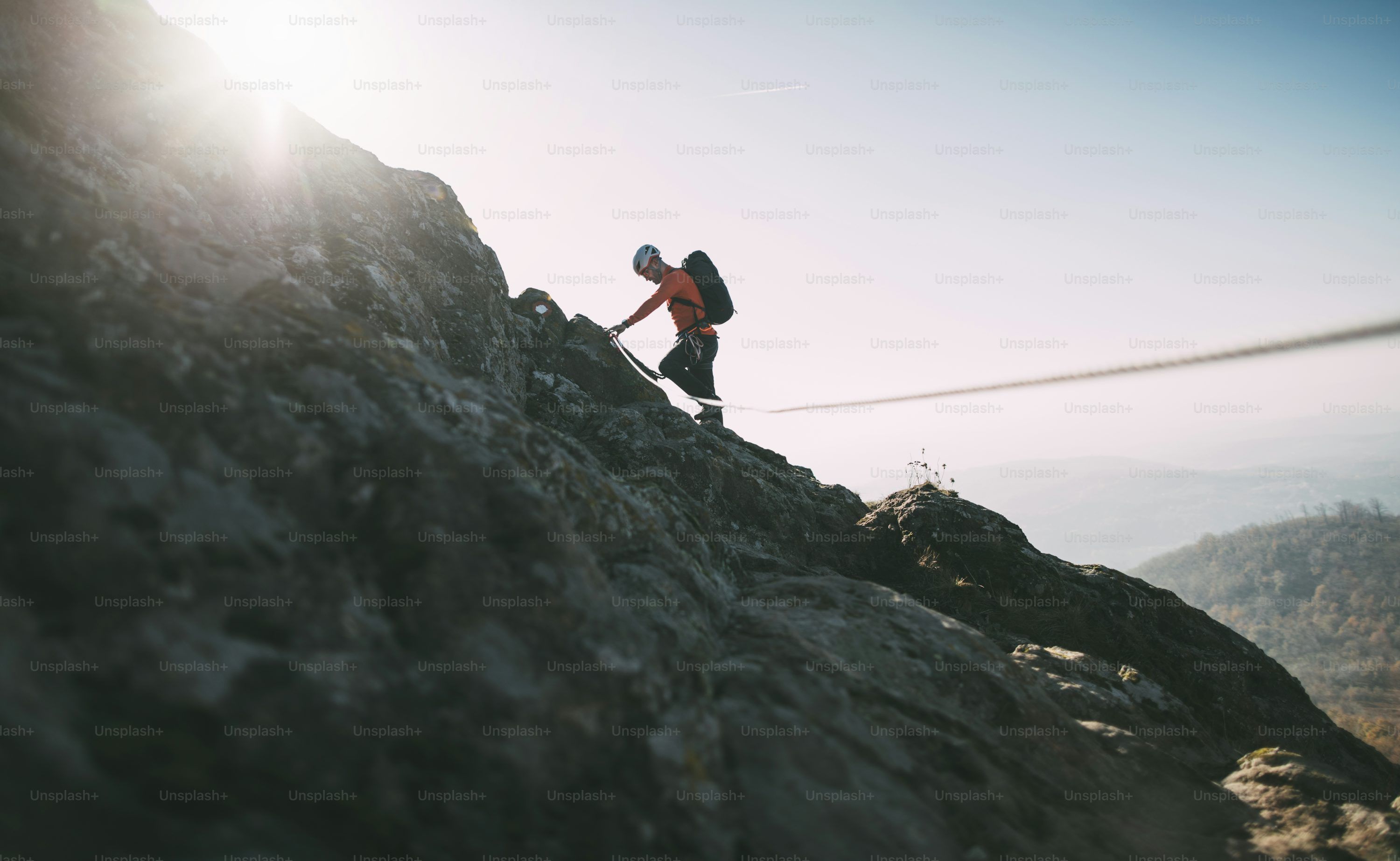 3000x1845 Mountain Climbing Picture [Stunning!]. Download Free Image
