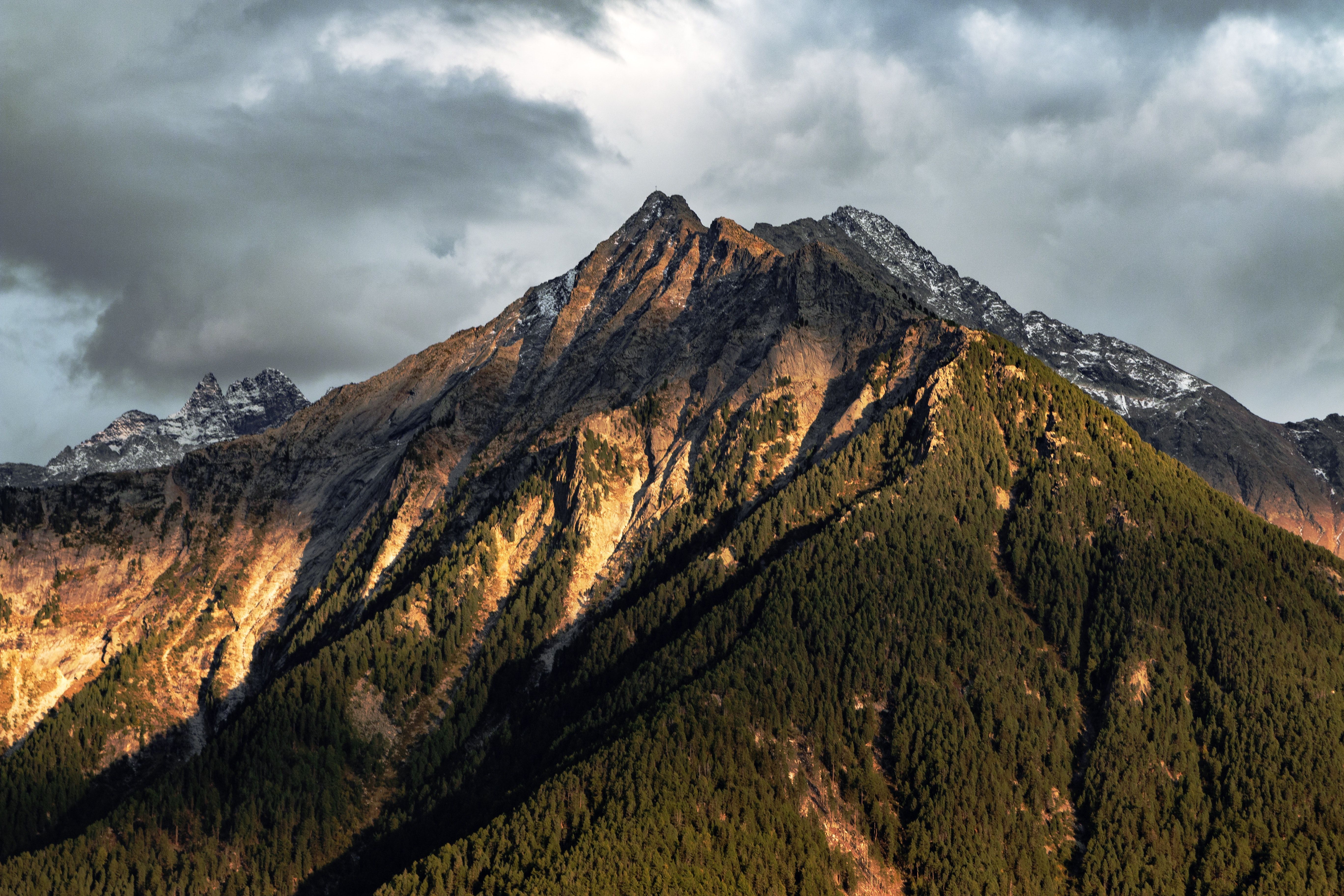 5472x3648 Free photo: Green Mountain, Pinnacle, Volcano