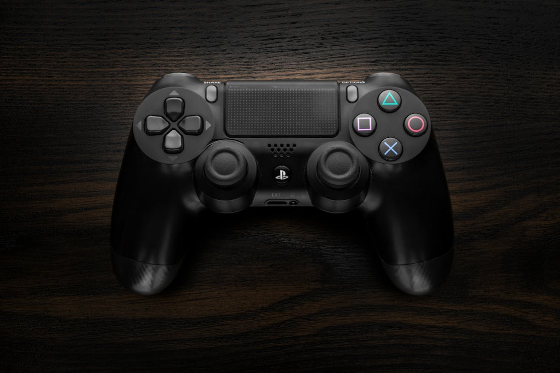1125x750 Black Dualshock 4 · Free