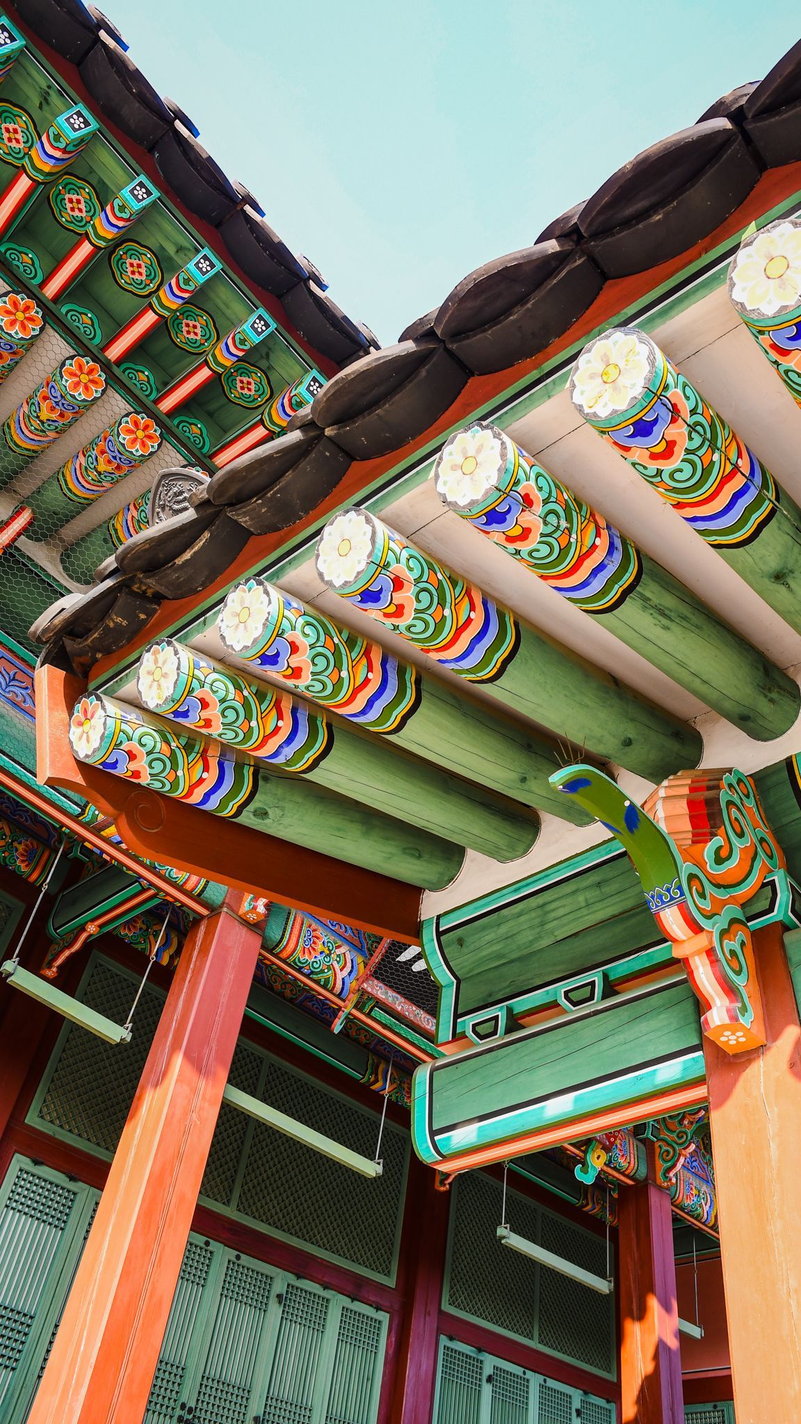 1152x2048 Gyeongbokgung Palace: Dancheong