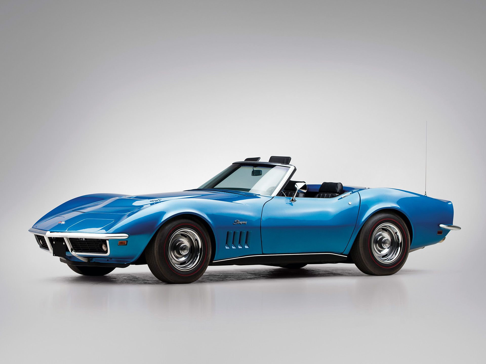 1920x1440 Chevrolet Corvette Stingray 427 Convertible Wallpaper