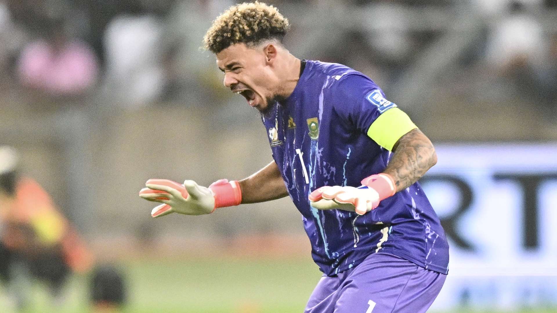 1920x1080 VIDEO of jubilation as Bafana Bafana qualify for the 2026 FIFA World Cup featuring President Cyril Ramaphosa, Gayton McKenzie, Hugo Broos, Sipho Mbule and Gianni Infantino. Goal.com South Africa