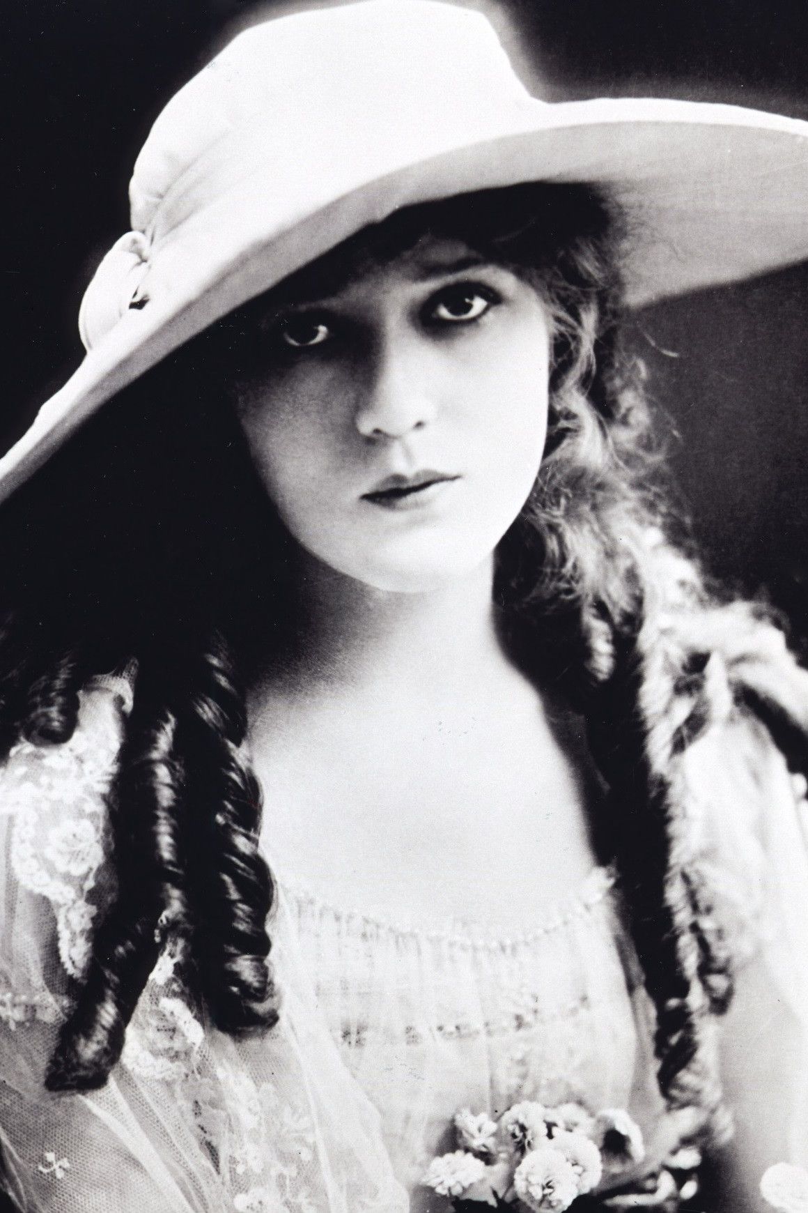 1160x1740 Mary Pickford Image
