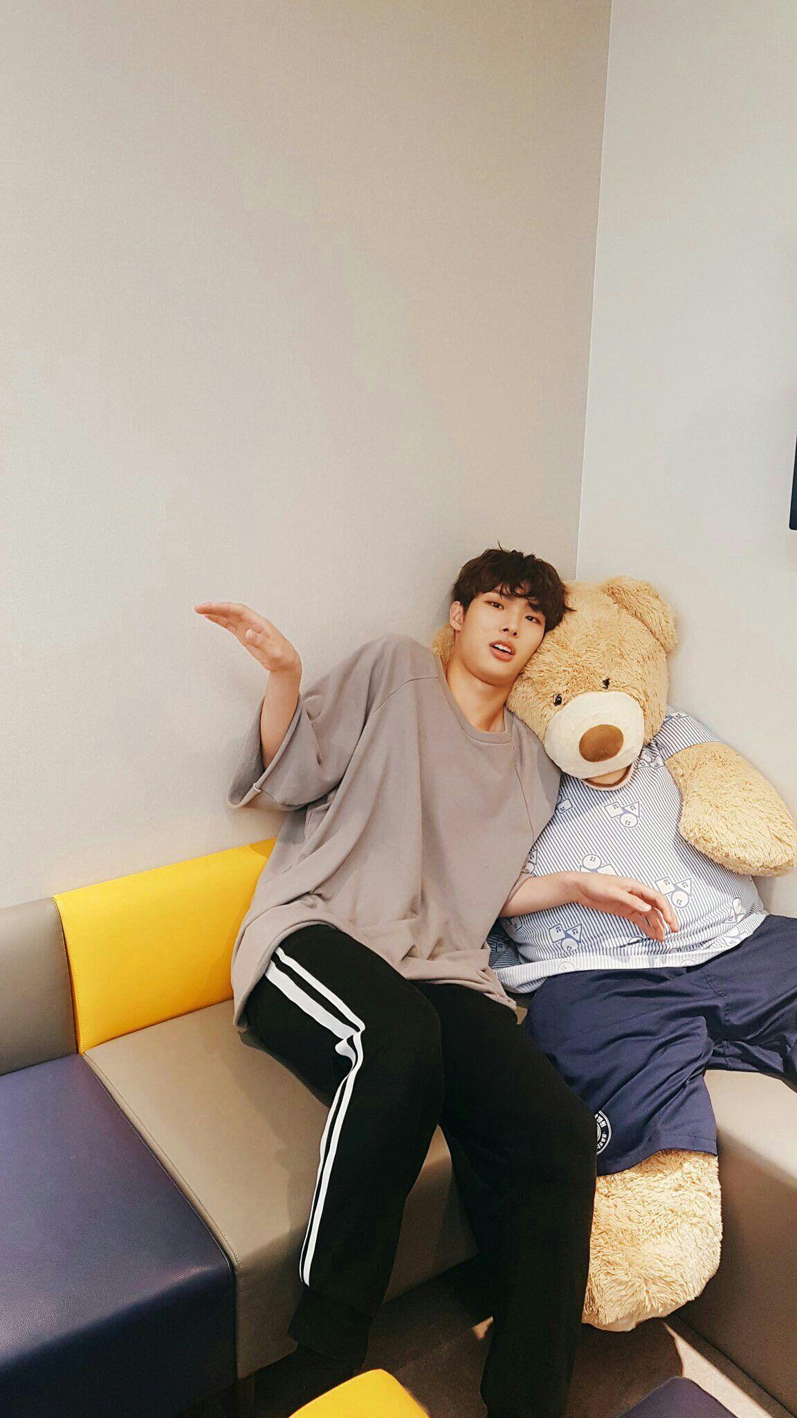 1152x2048 Wallpaper Mingi. Kpop wallpaper, Boyfriend wallpaper, Kpop