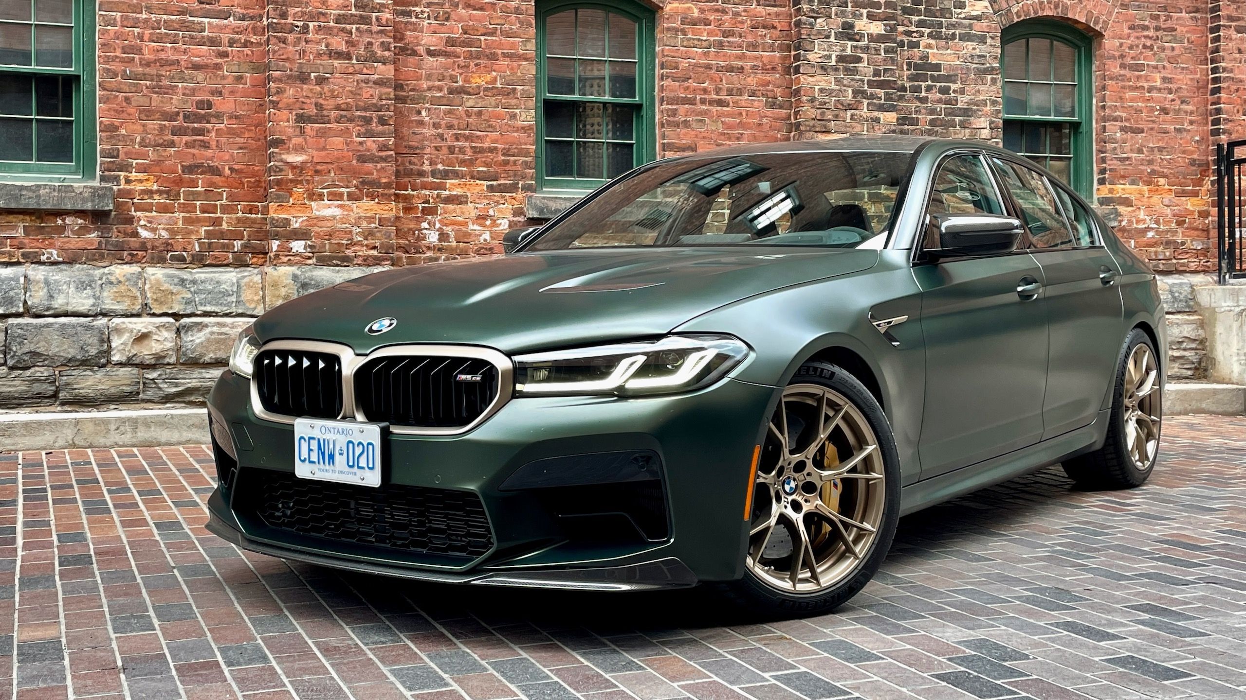 2560x1440 BMW M5 CS Review: Just What the Real M Fans Ordered