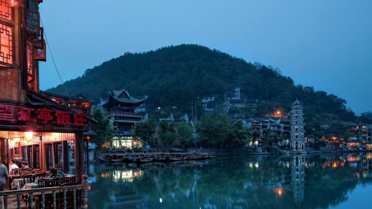 1244x700 tòa nhà nhà ở Trung Quốc đồi cây hồ nước đêm ánh sáng hoàng hôn