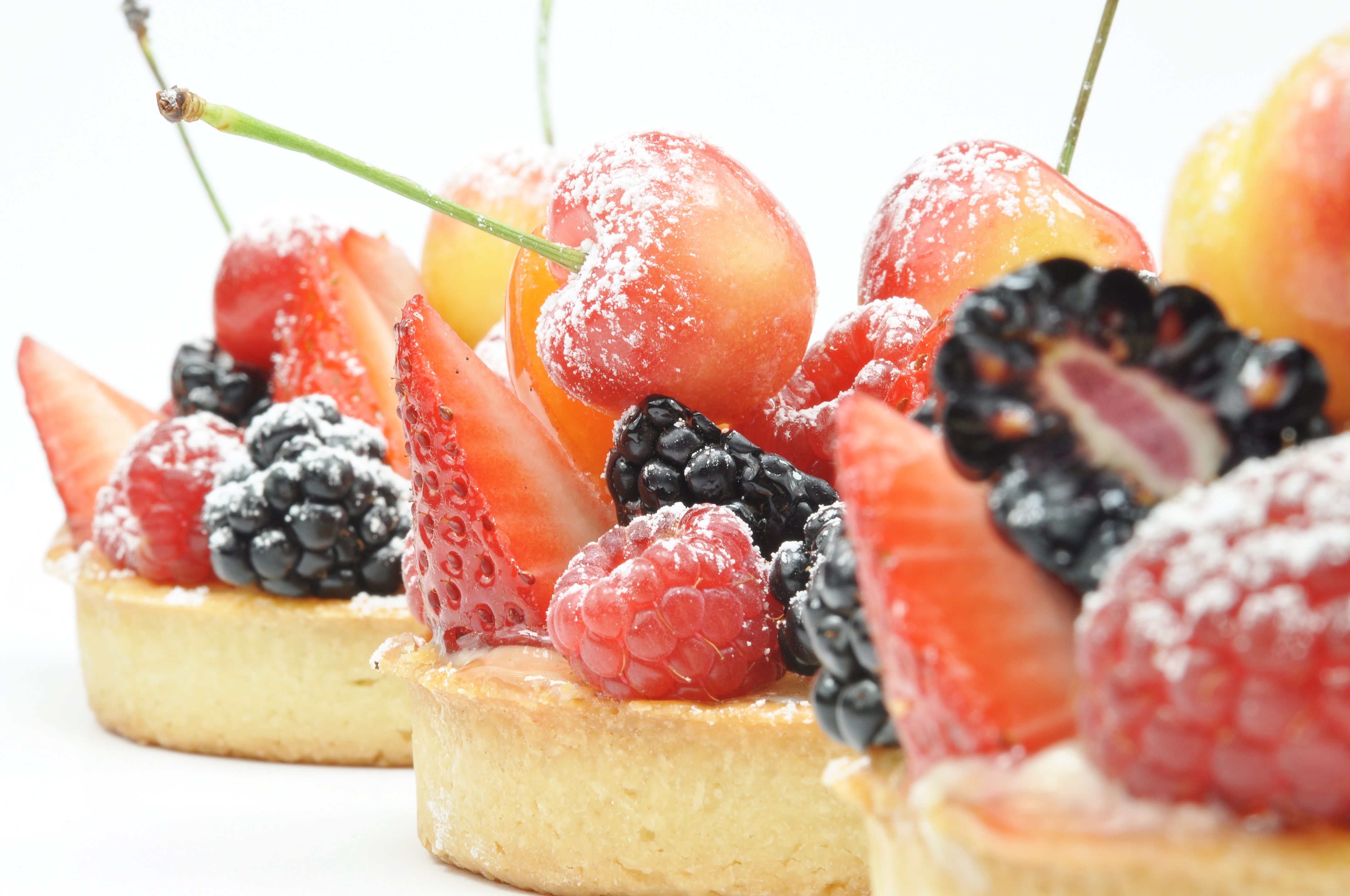 4288x2848 Fruit tarts. Pastry Chef & Author Eddy Van Damme
