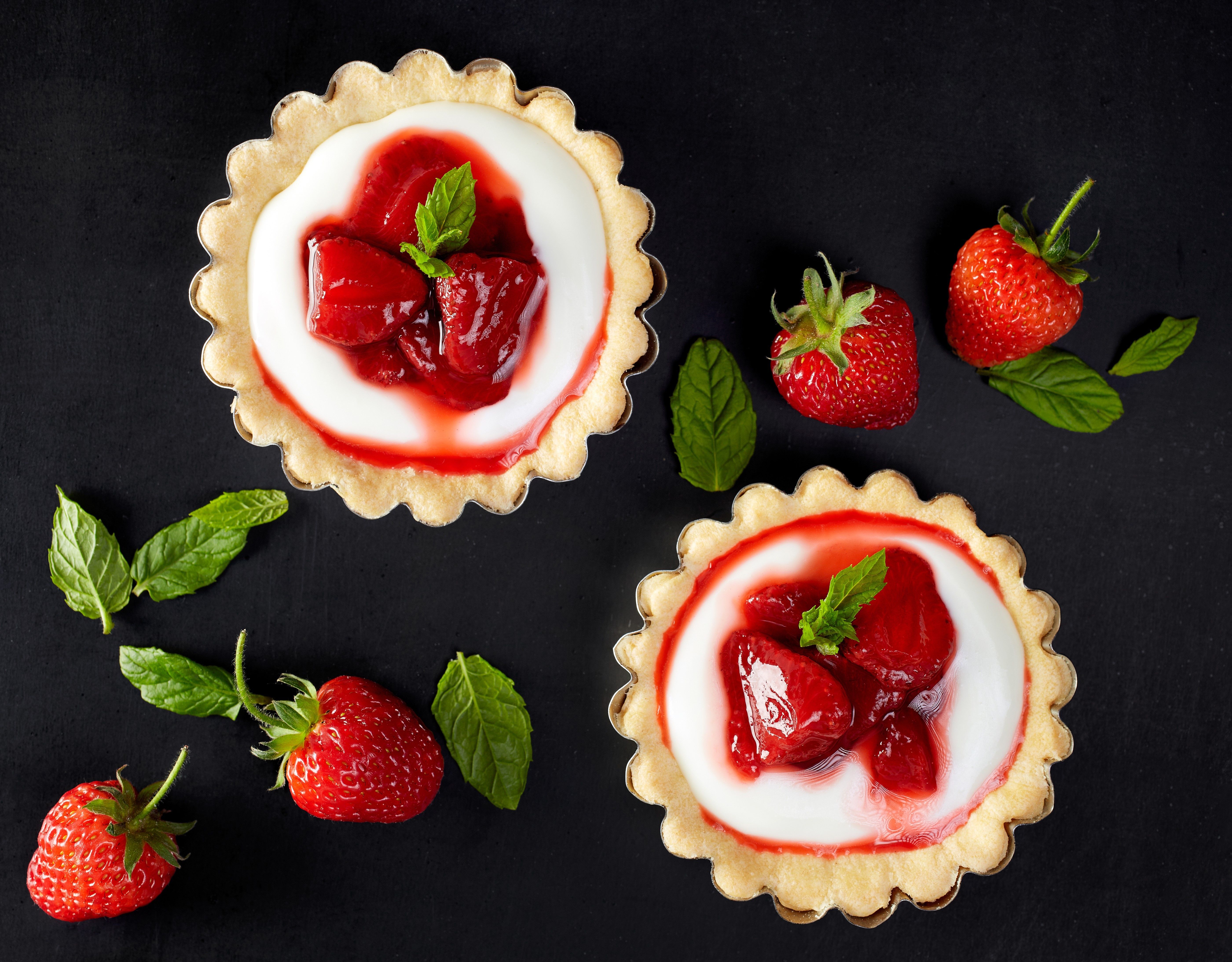 5600x4371 Download Tart Fruit Pastry Strawberry Berry Food Dessert 4k Ultra HD Wallpaper