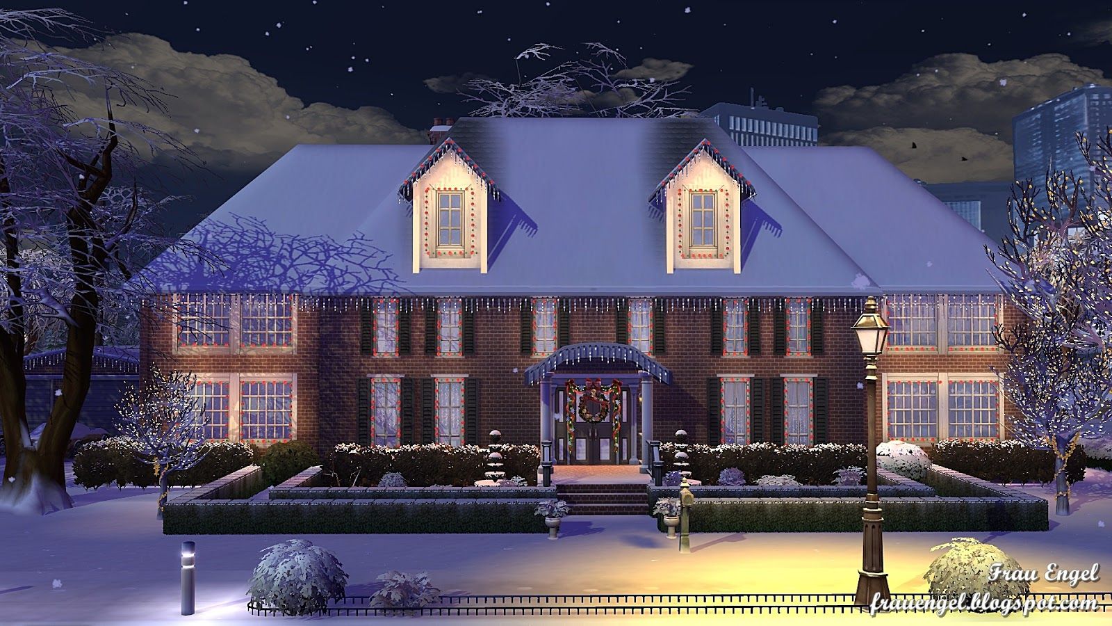 1600x900 Frau Engel: Home Alone House. Two versions