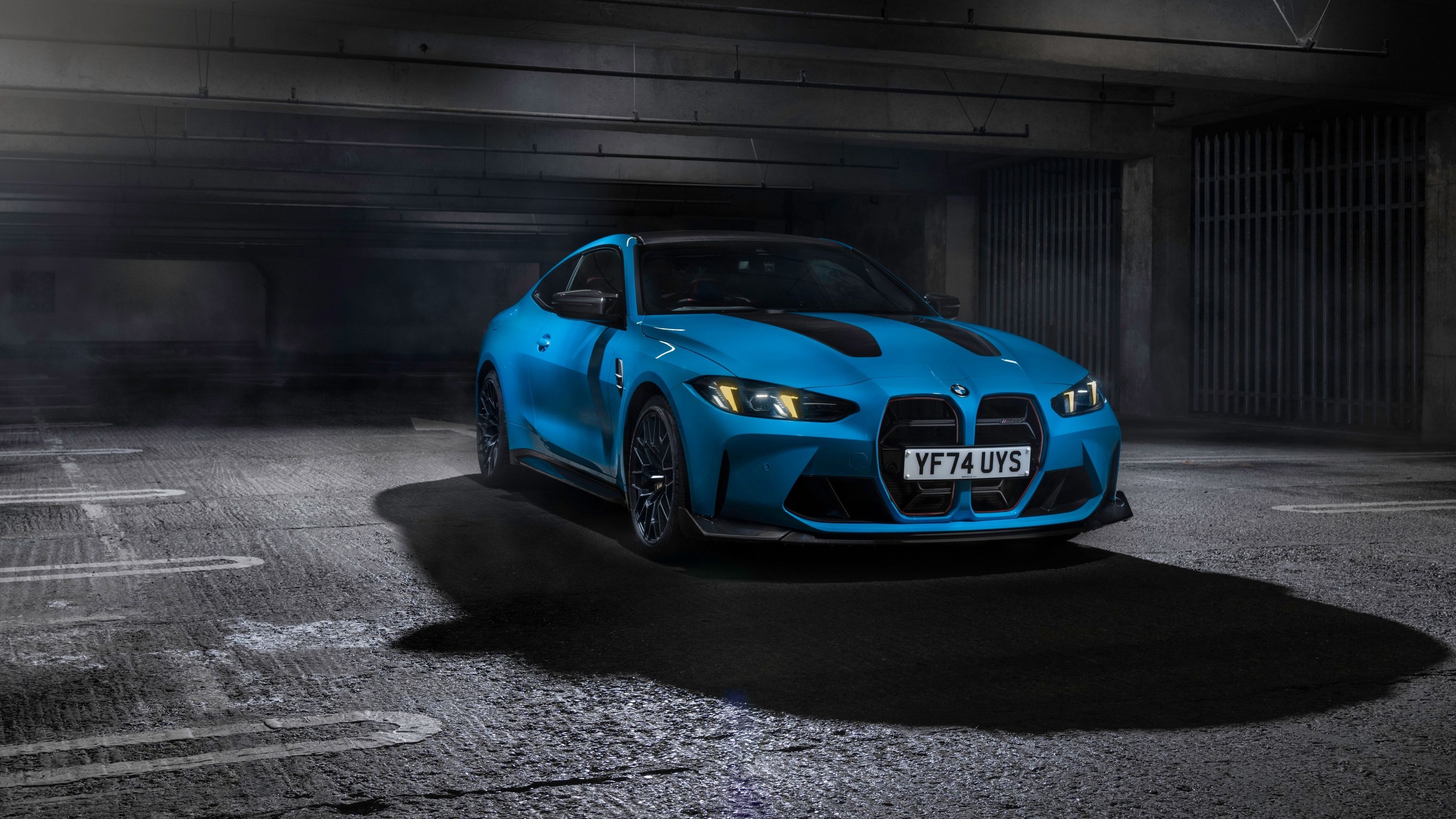 3300x1856 Free HD BMW M4 Cs Dark Wallpaper