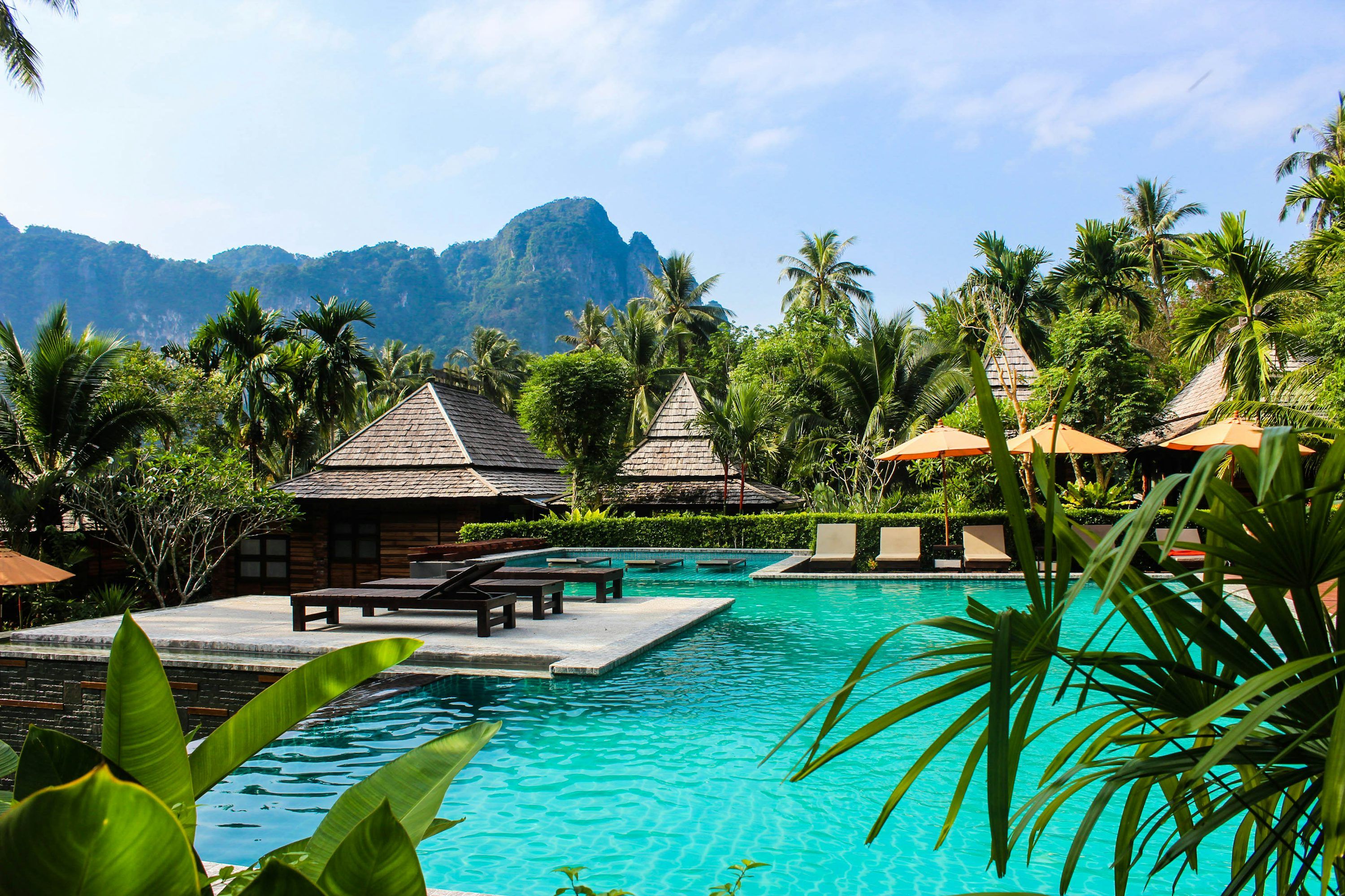 3000x2000 Tropical Resort Picture. Download Free Image