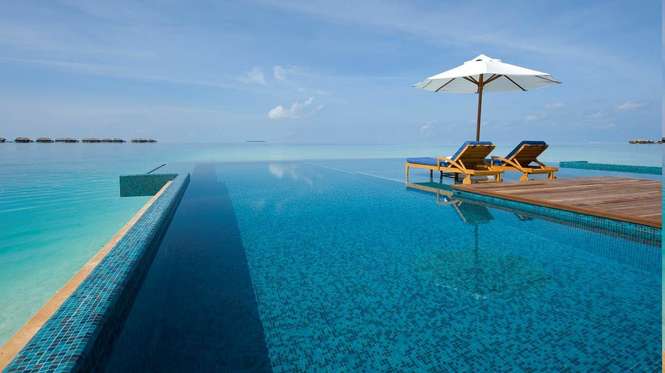 1366x768 swimming Pool, Vacations, Summer, Tropical, Sea, Resort, Water, Maldives, Beach, Nature, Landscape Wallpaper HD / Desktop and Mobile Background