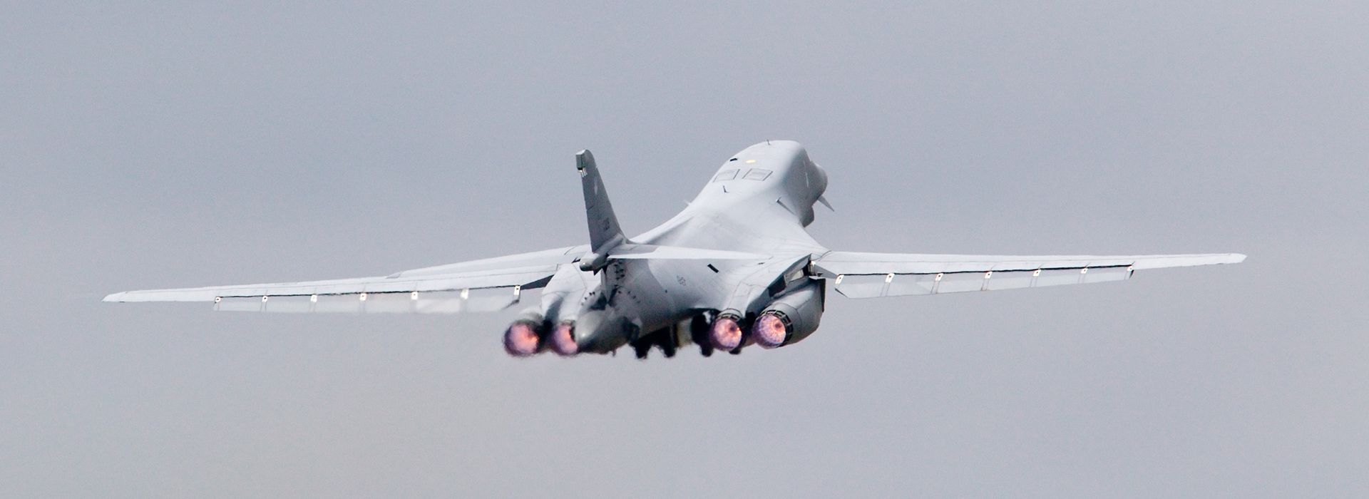 1920x700 B 1 Lancer