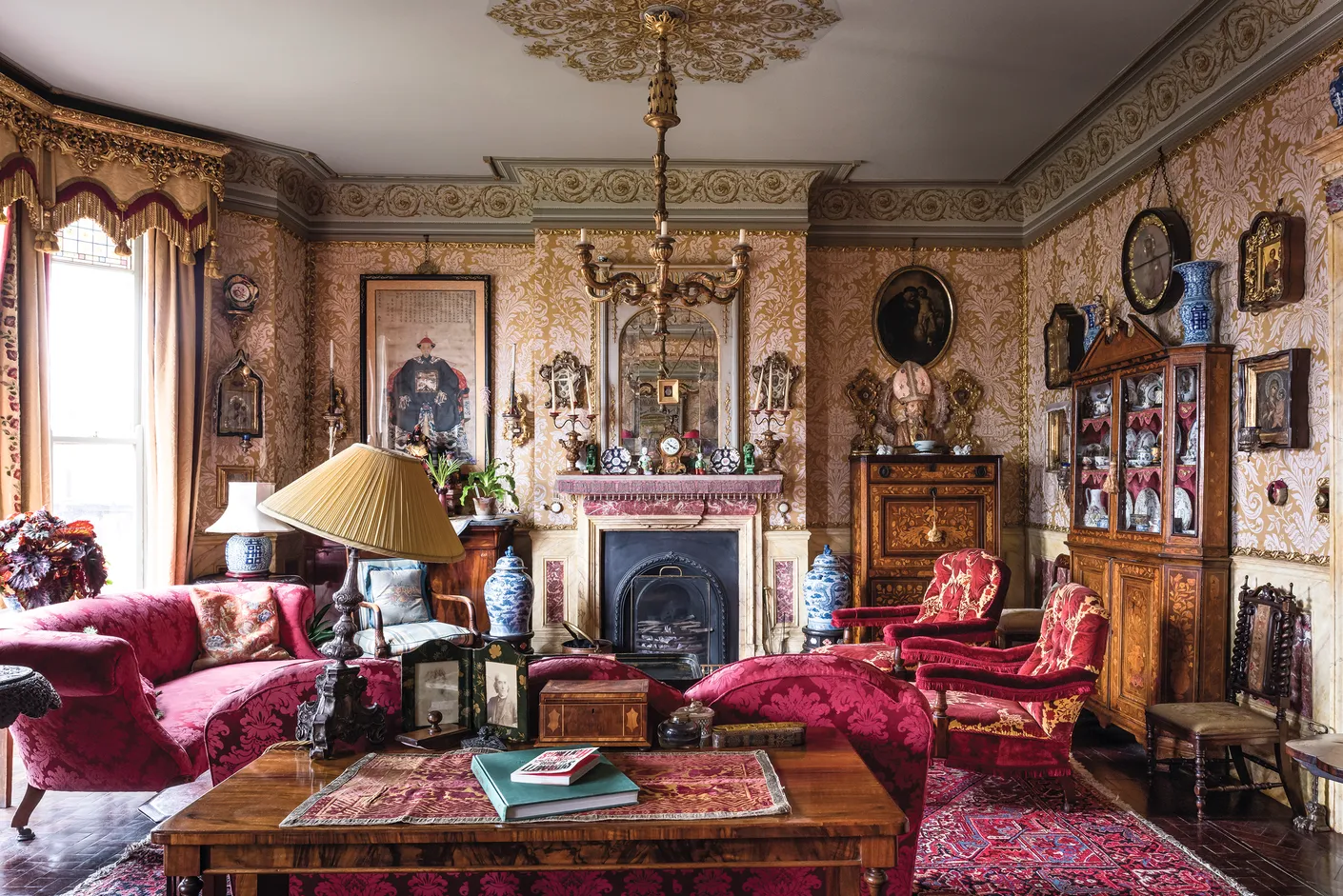 1410x941 The Best Victorian Interior for Stylish Homes