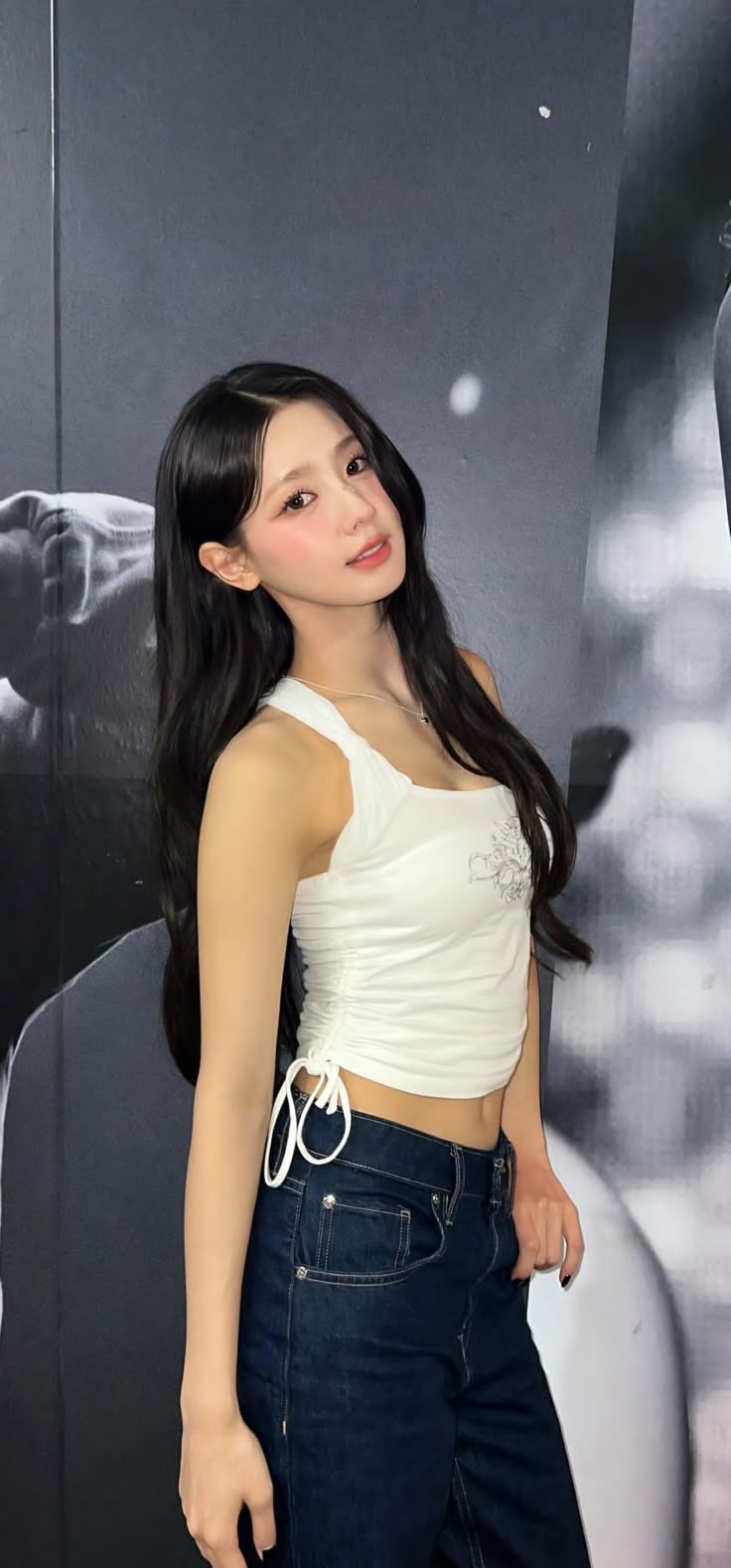 736x1578 Miyeon wallpaper #miyeon #gidle #wallpaper