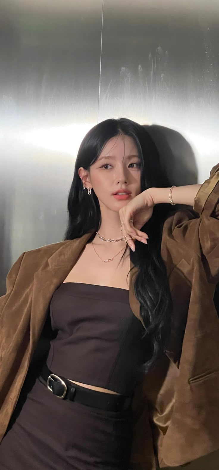 736x1578 Miyeon wallpaper #miyeon #gidle #wallpaper