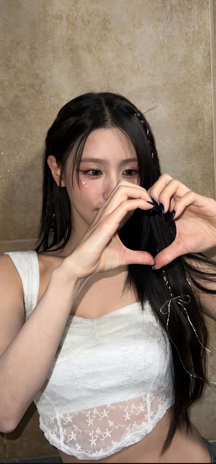 736x1579 Miyeon wallpaper #miyeon #gidle #wallpaper