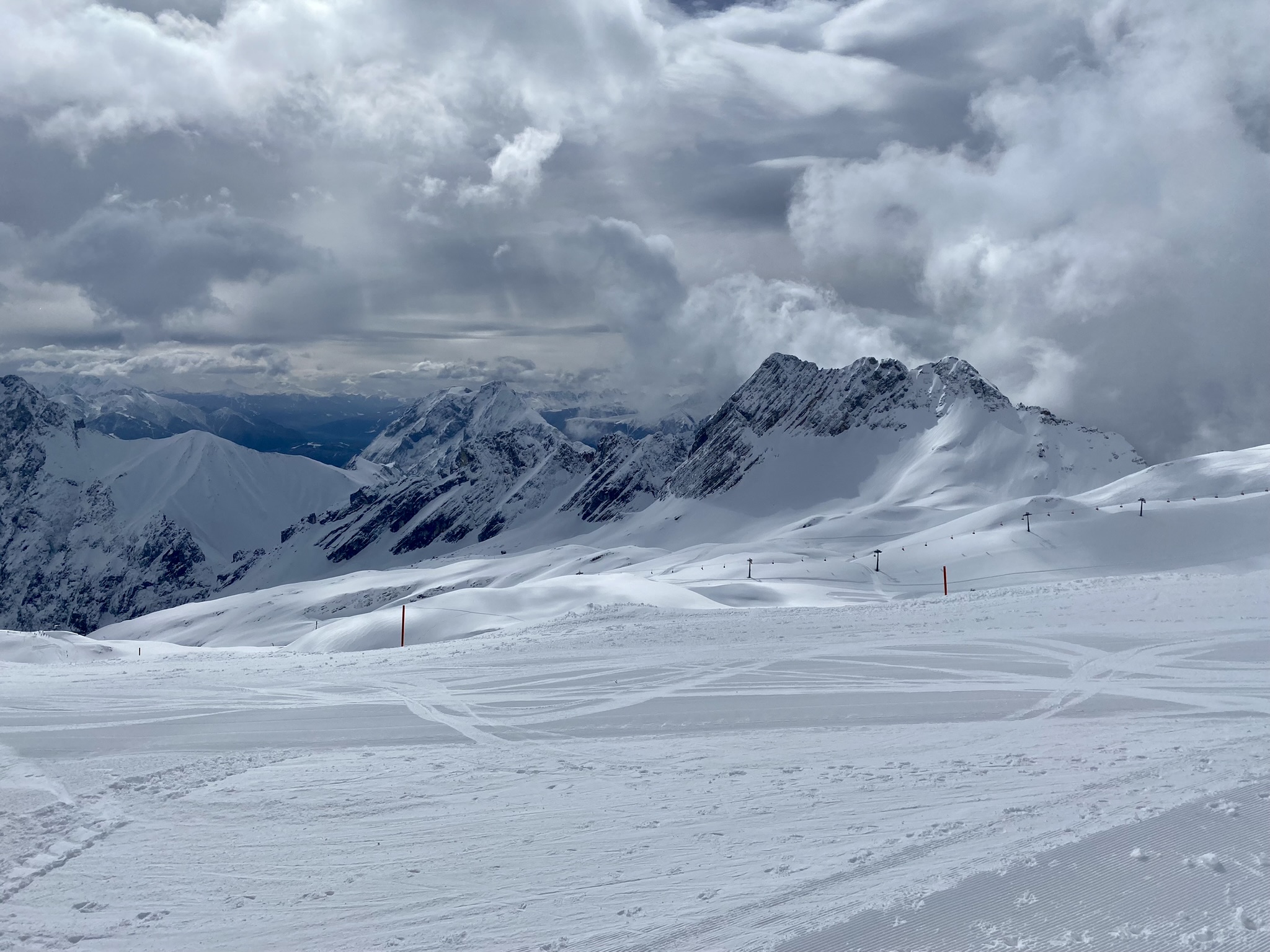 2048x1536 Garmisch Partenkirchen; Why You Should Visit