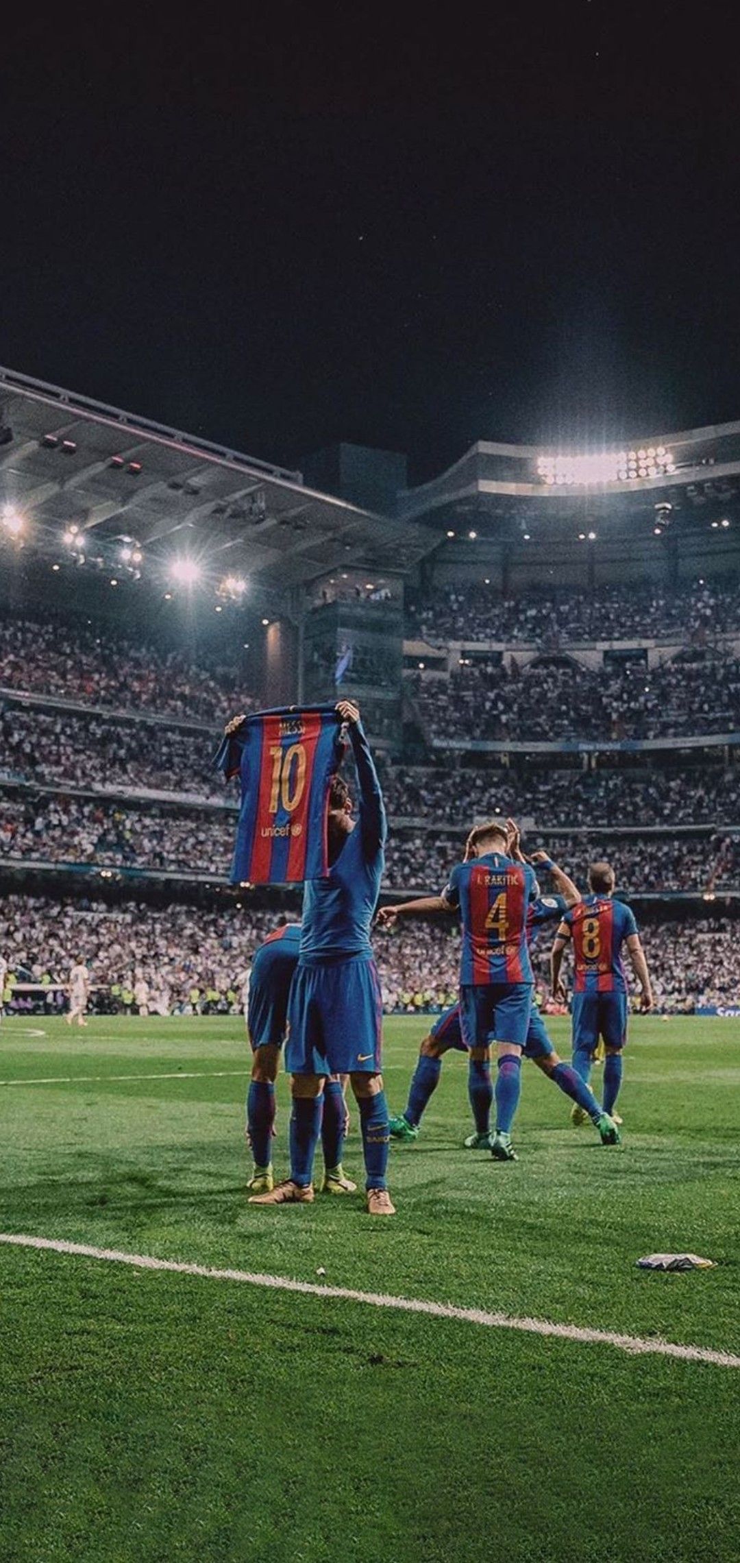 1080x2280 Iconic photo ideas. iconic photo, messi photo, lionel messi