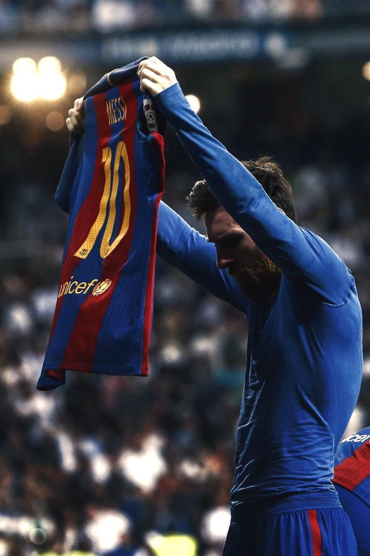 736x1104 Messi Bernabeu Wallpaper