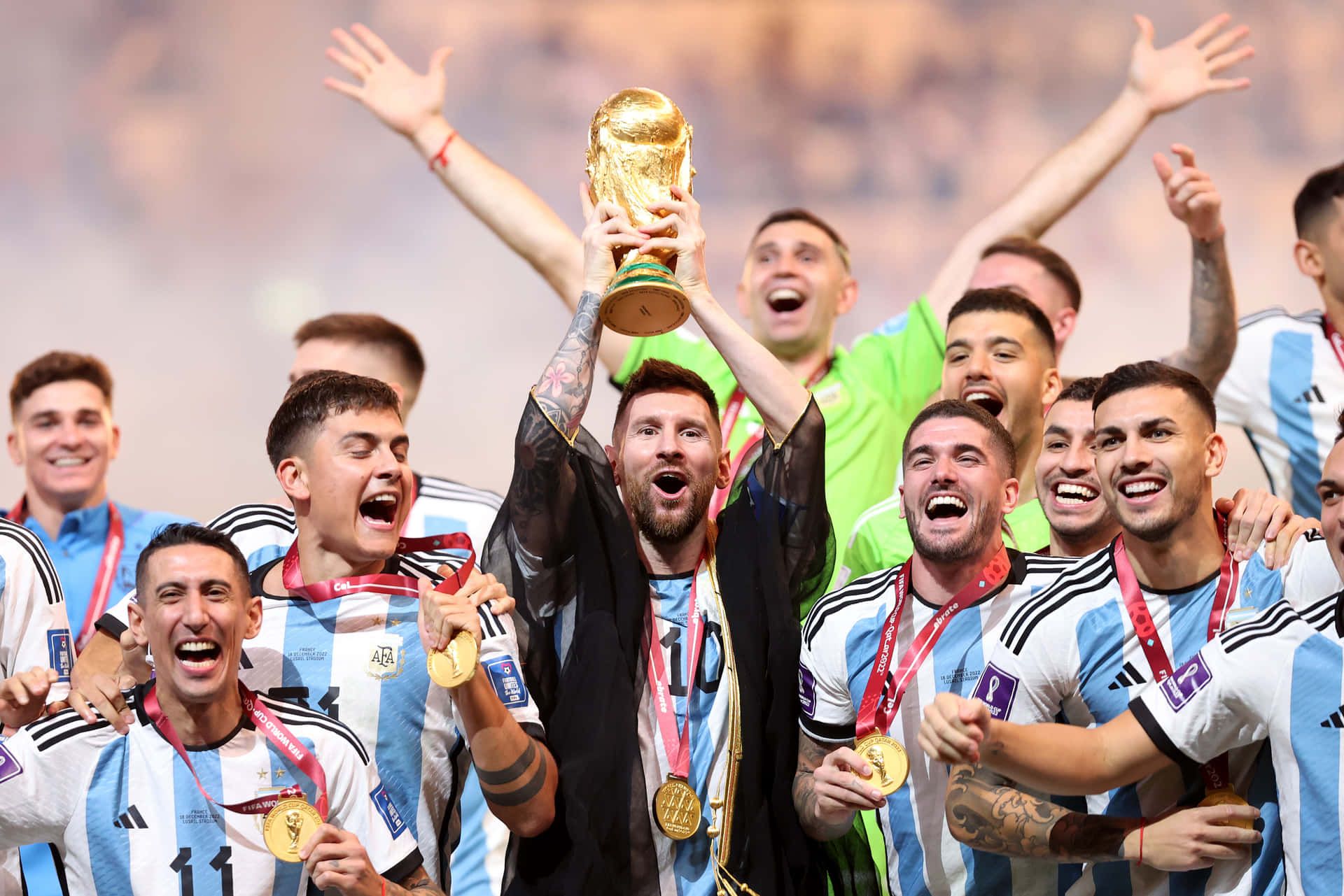 1920x1281 Messi Celebration Wallpaper