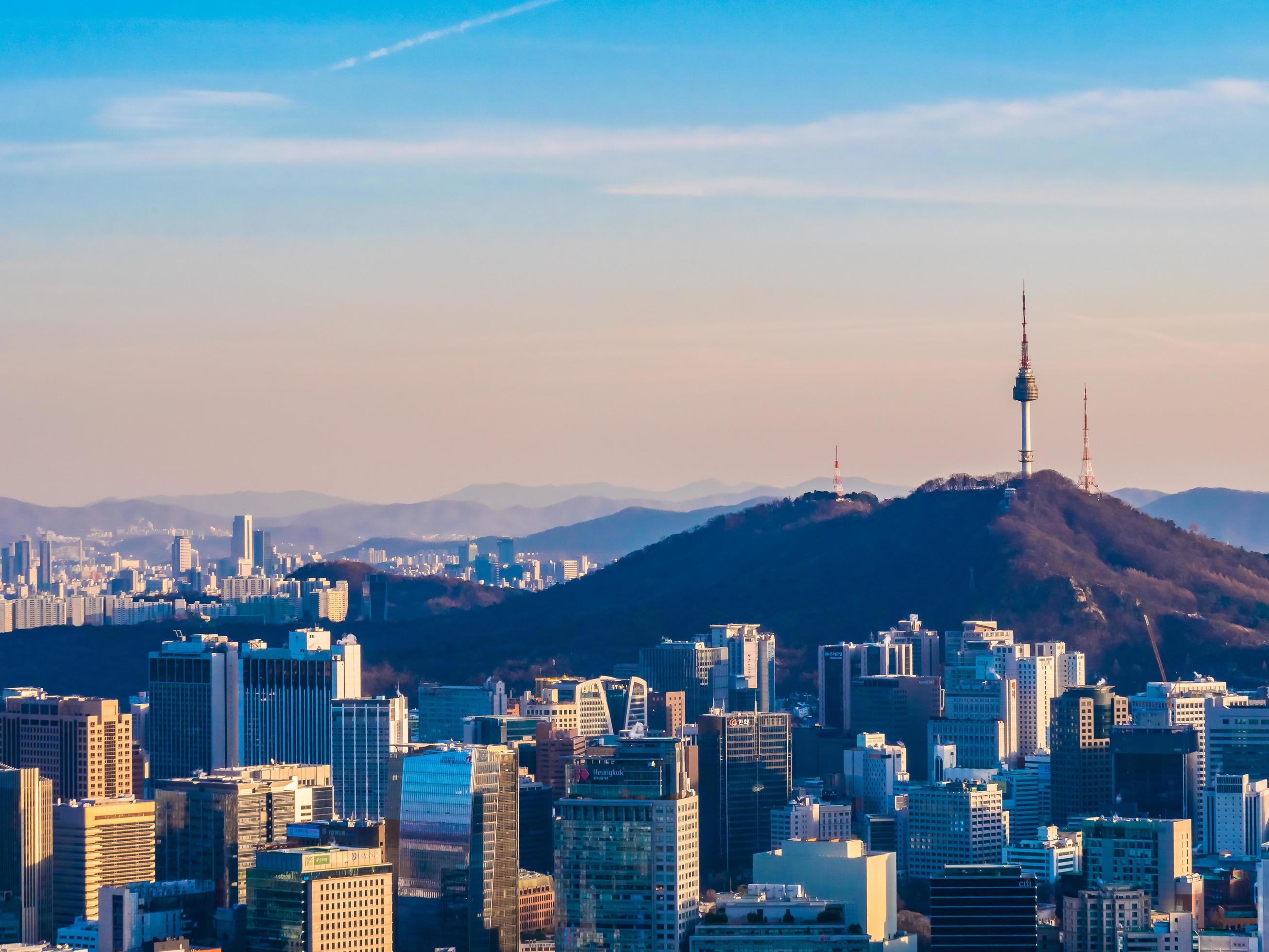 2613x1960 View of Seoul city, South Korea