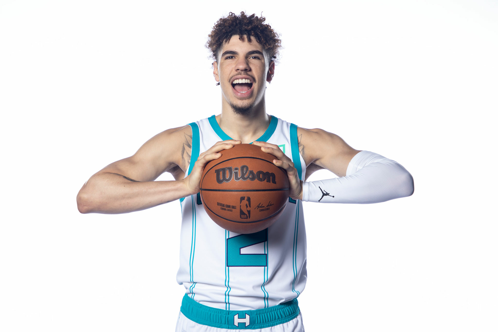2048x1365 LaMelo Ball HD NBA 2022 Star Wallpaper, HD Sports 4K Wallpaper, Image and Background