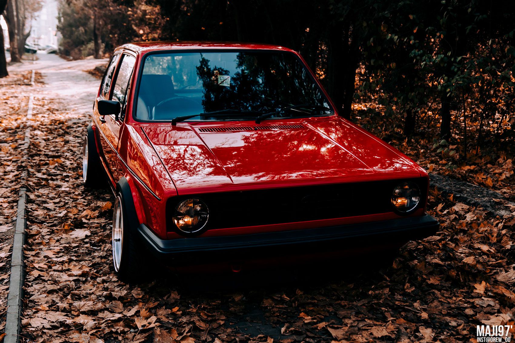1700x1133 VW Golf MK1 1975