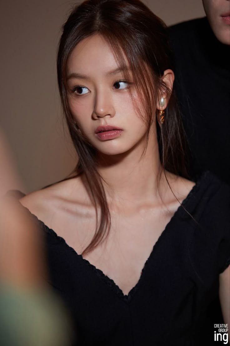 736x1104 Hyeri 2022