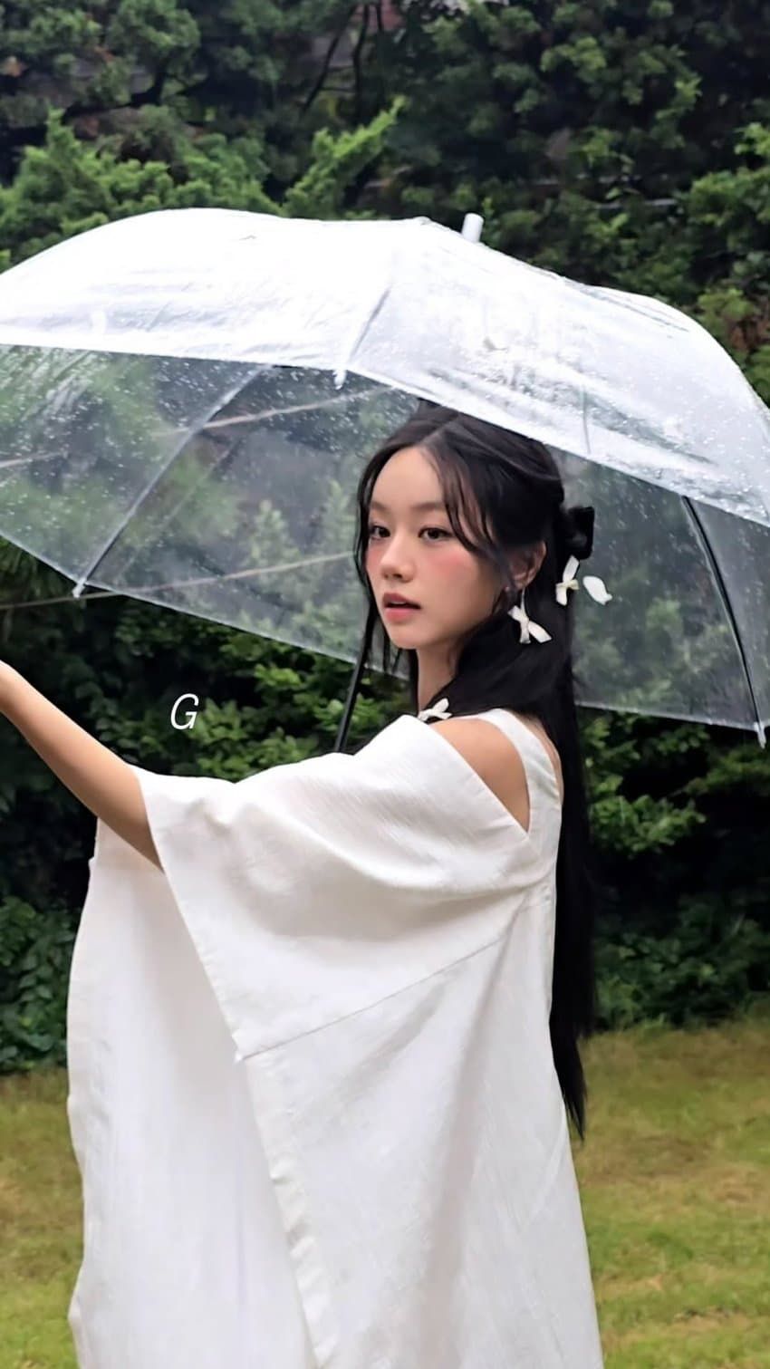 850x1511 Hyeri Wallpaper Free Download. High Quality Korean Actor & Actress Photo Collection