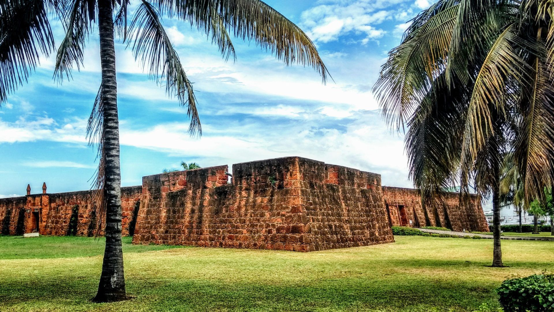 1920x1080 Fortaleza of Maputo gifted important aid from Premier Loto