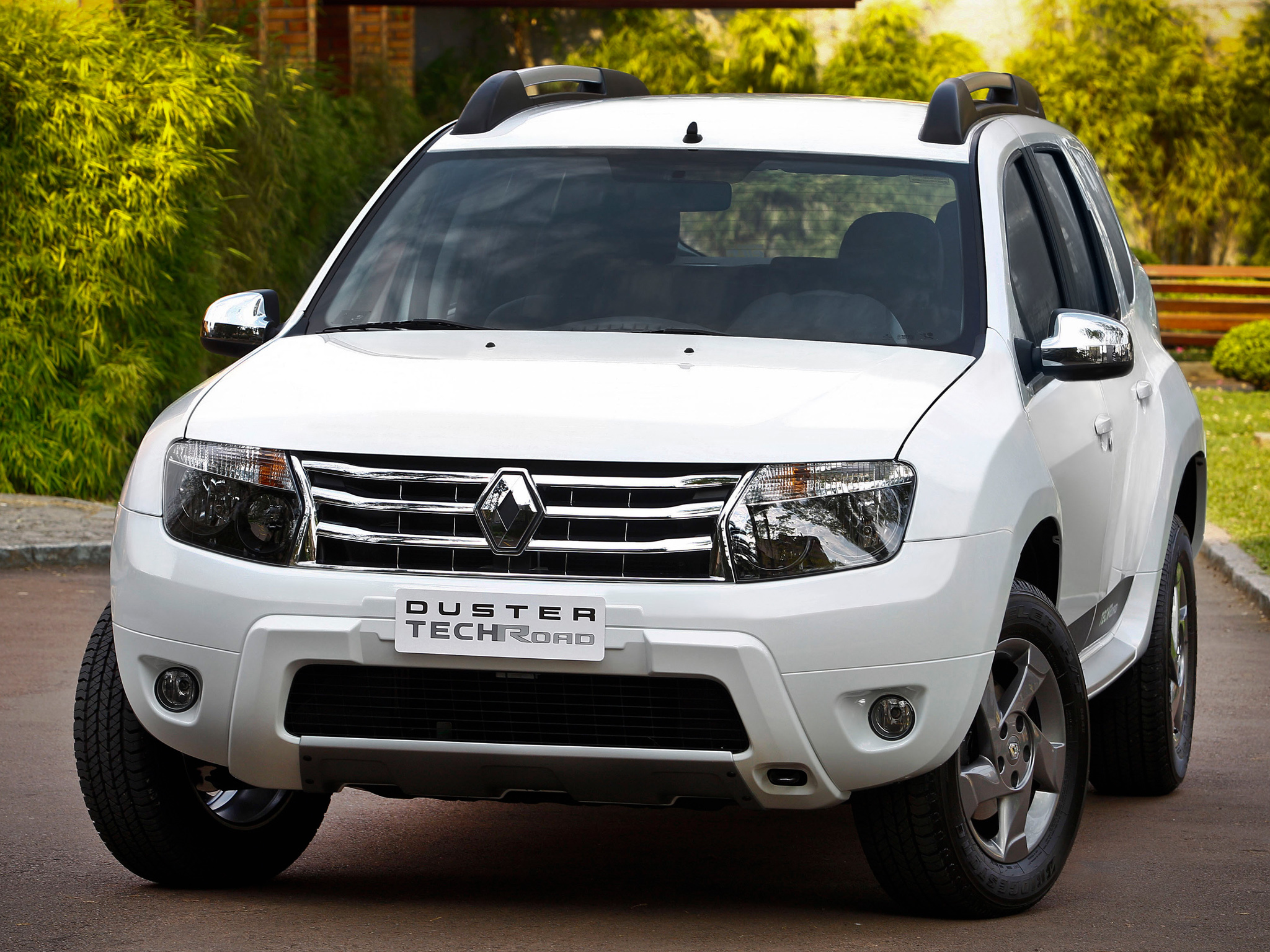 2048x1536 Wallpaper white, Renault, the front, Reno, crossover, Duster, duster, compact for mobile and desktop, section renault, resolution 2048x1536