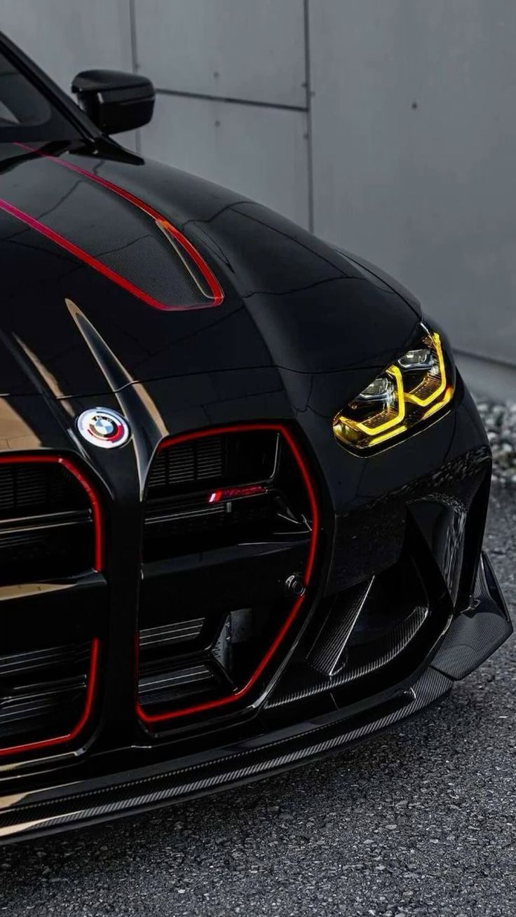 736x1308 Bmw M4 CSL Wallpaper