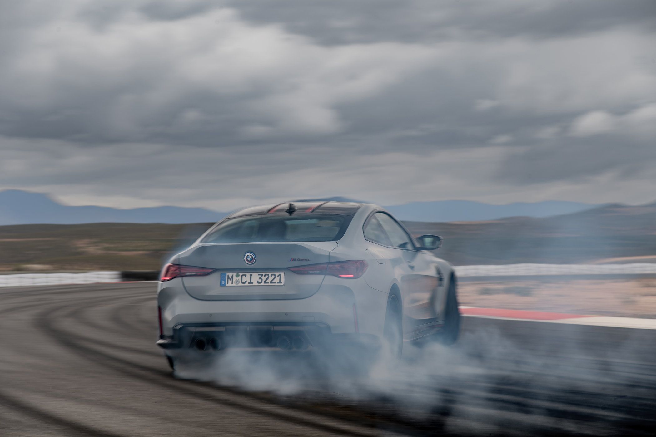 2100x1400 As BMW unveils the M4 CSL we take a look at what CSL means to BMW