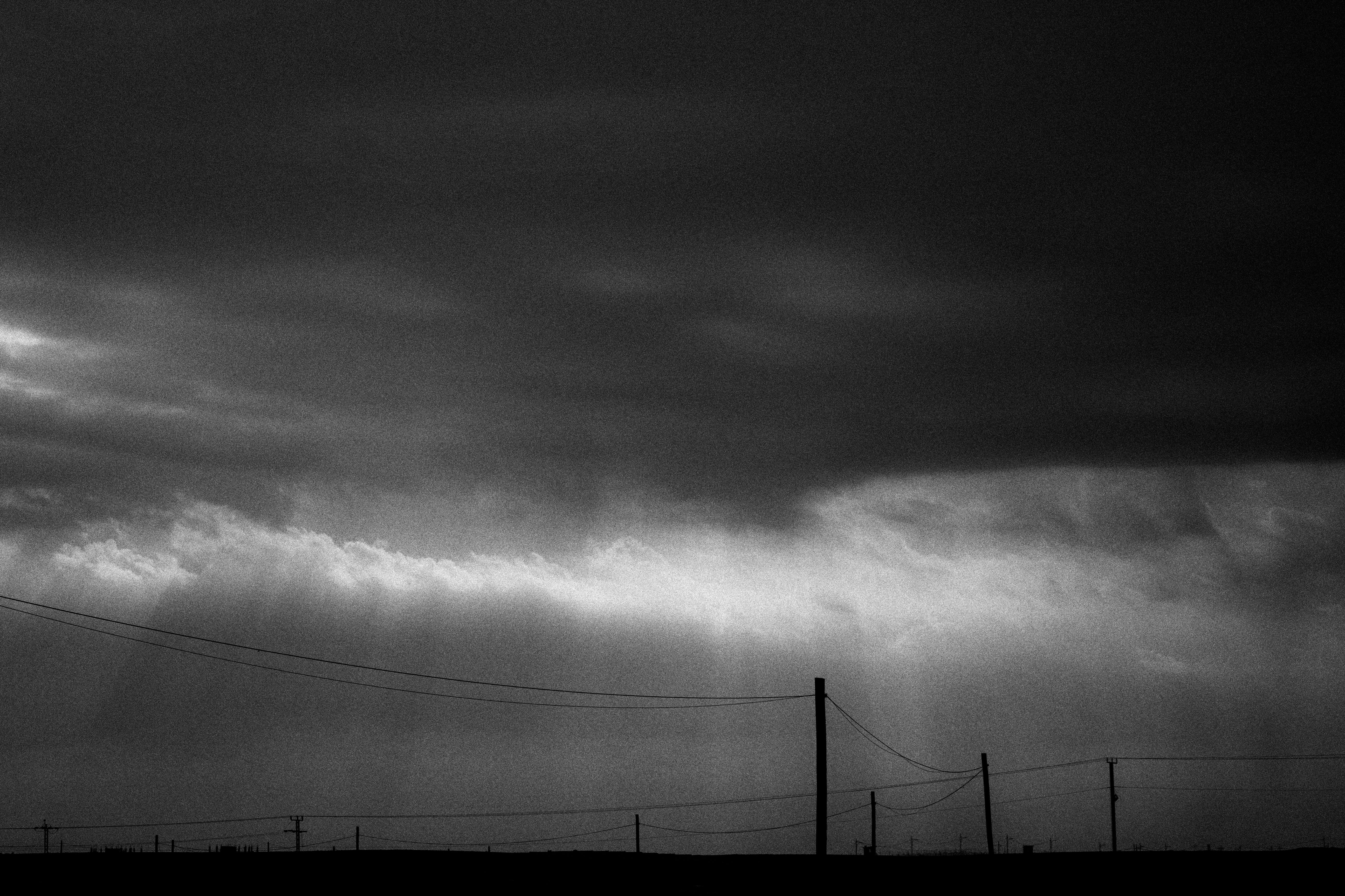 5184x3456 Black and White Photo of an Overcast Sky · Free