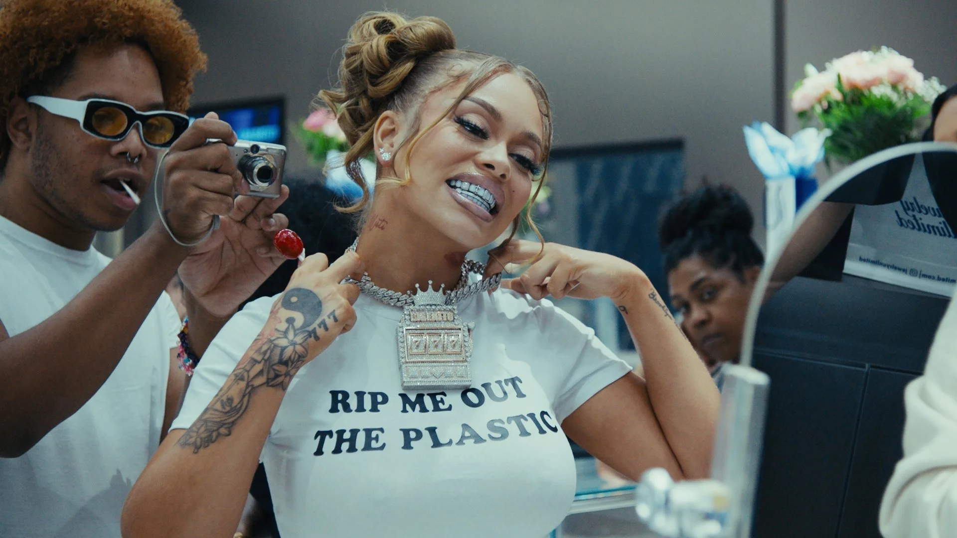 1920x1080 latto feat. cardi b it on da floor again