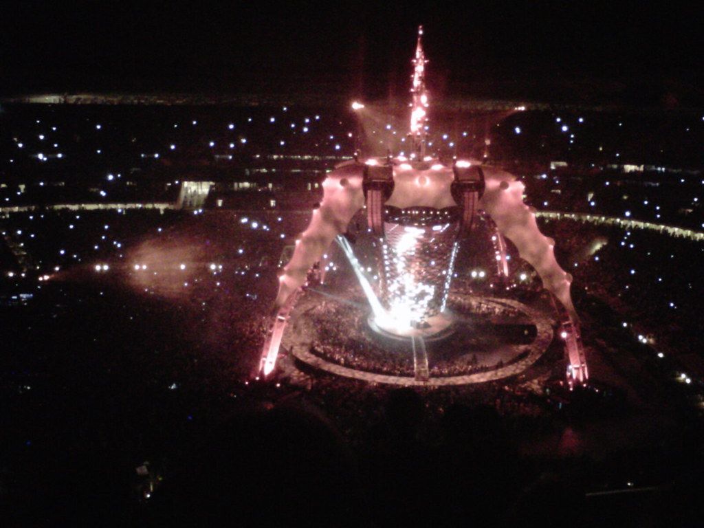 1024x768 U2 360 Tour FNB Stadium 2. Juan José Durán