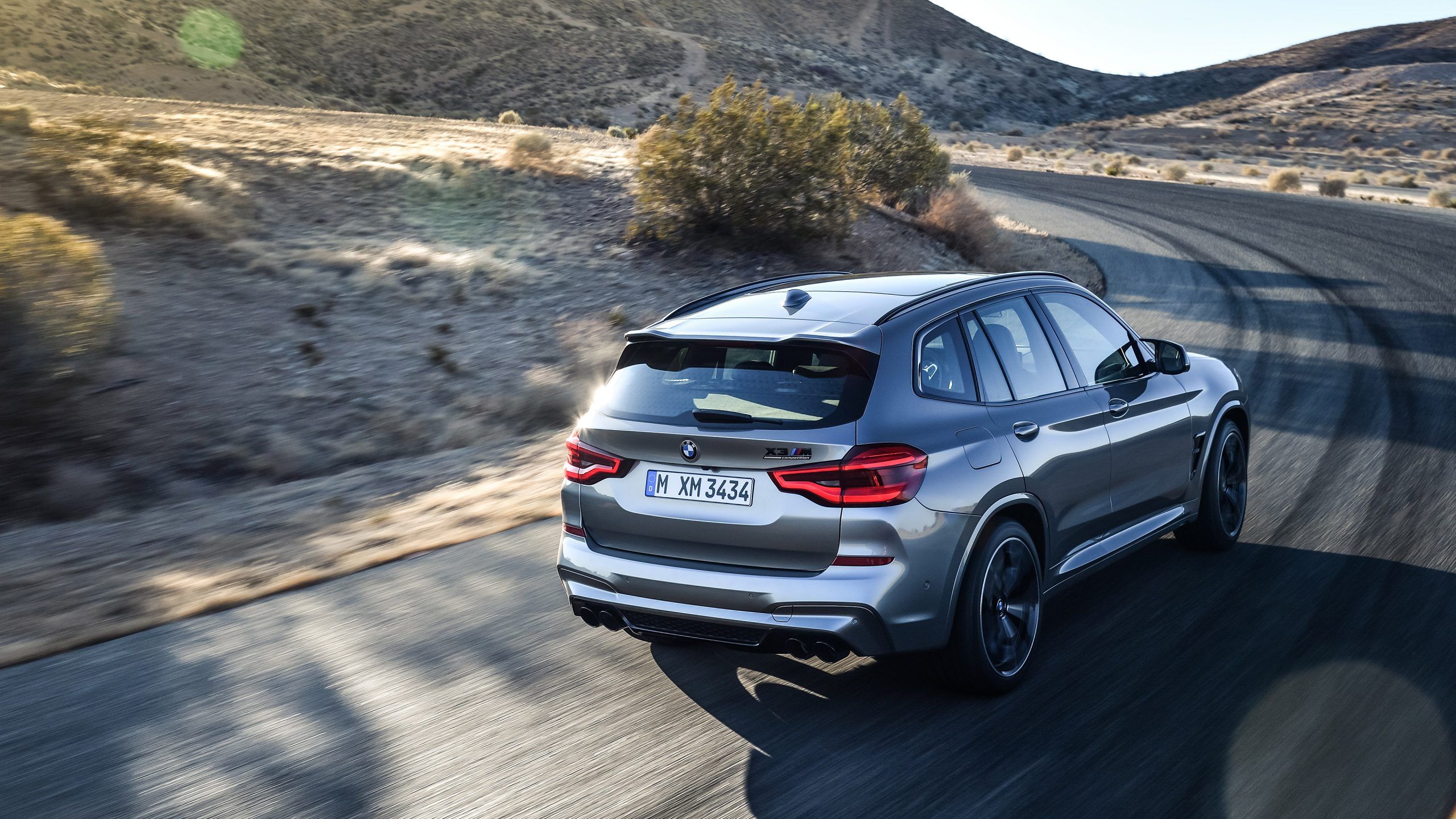 2560x1440 BMW X3 M Competition Wallpaper