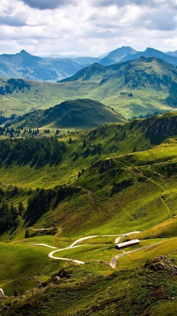 736x1308 Kitzbuhel Mountain, Austria