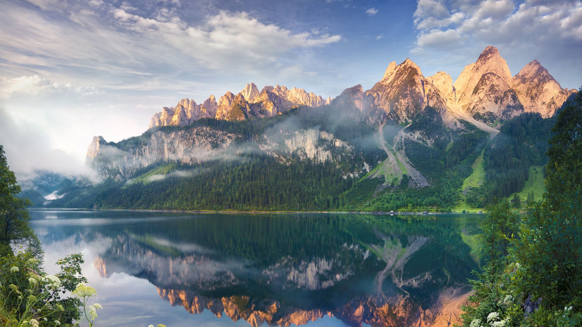 1920x1080 Sunny summer morning on the Vorderer Gosausee lake in the Austrian Alps, Austria. Windows Spotlight Image