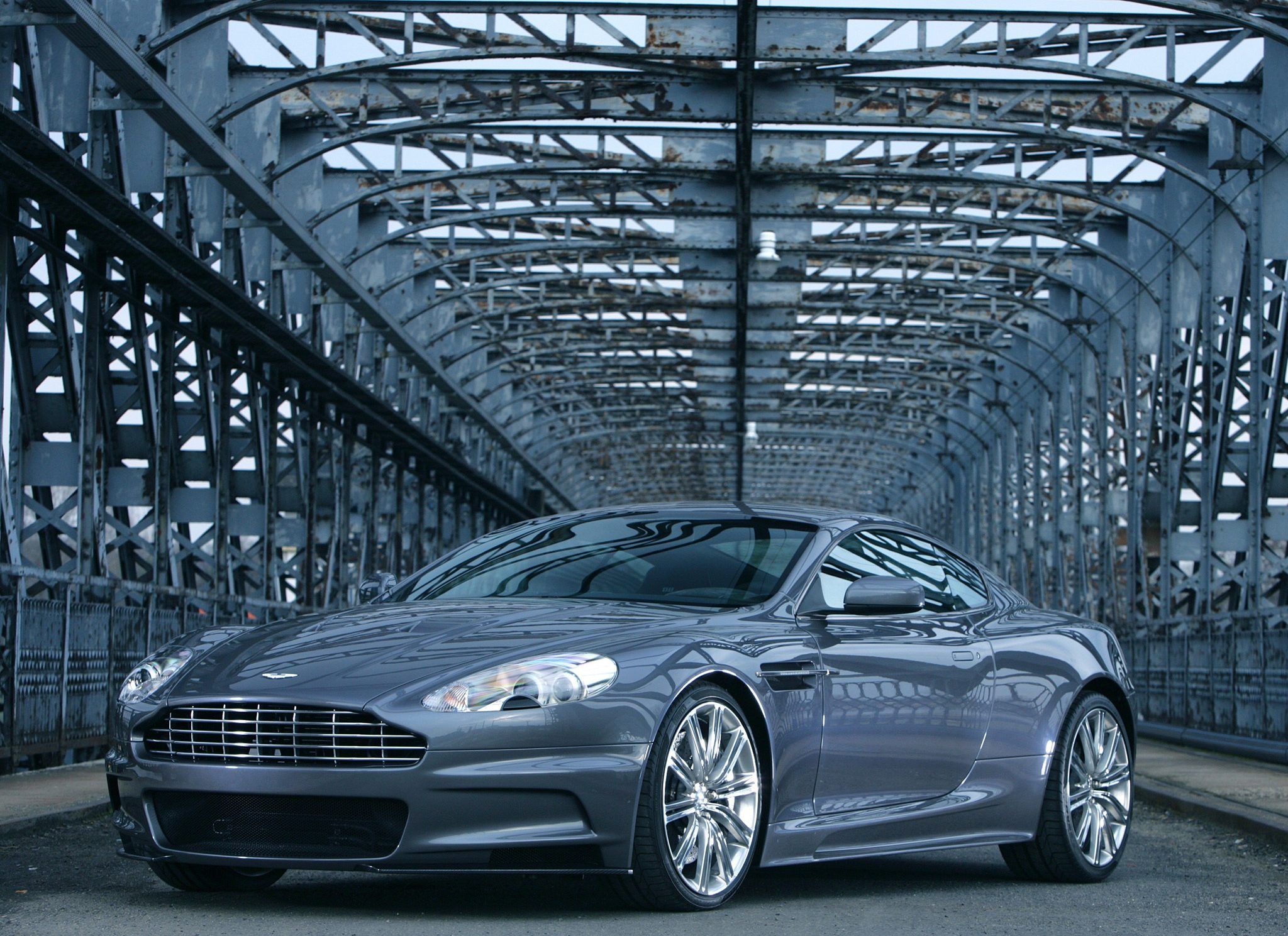 2048x1489 Aston Martin DBS 007 Casino Royale Wallpaper