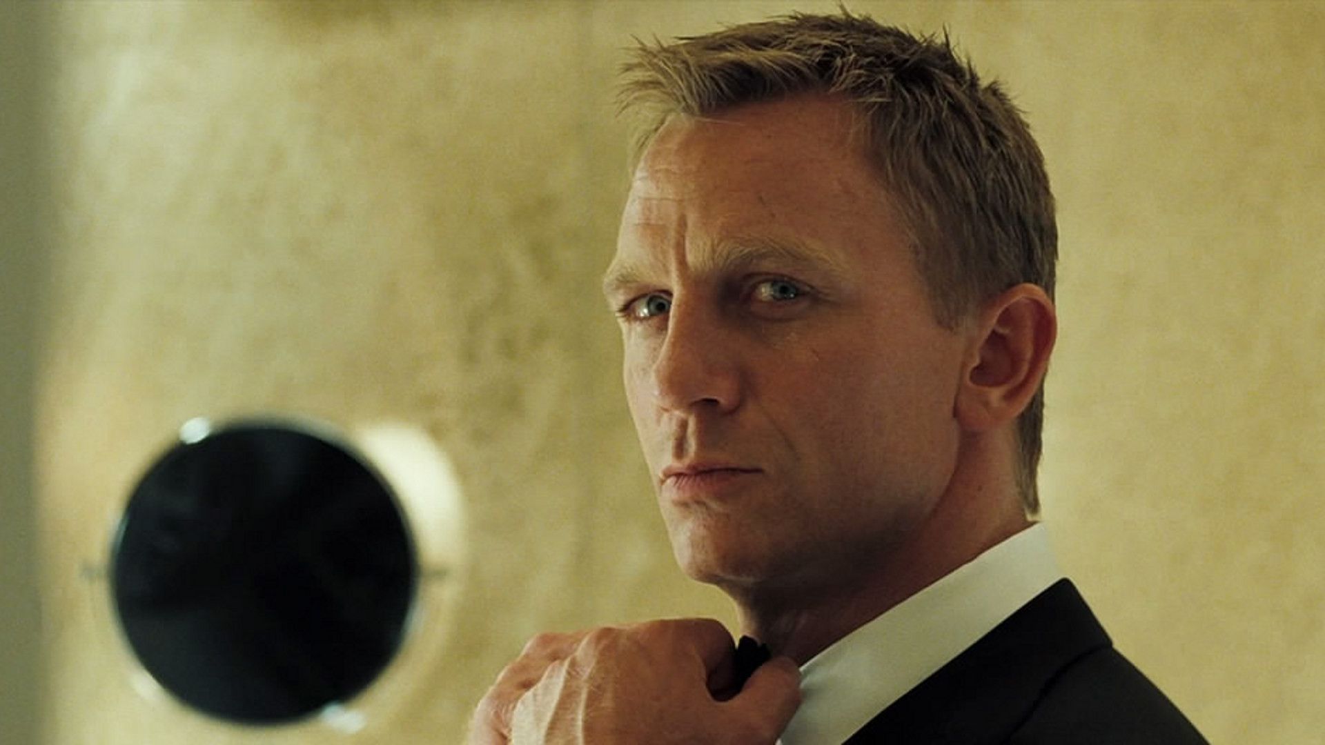 1920x1080 Casino Royale (2006) Movie Review. CineFiles Movie Reviews