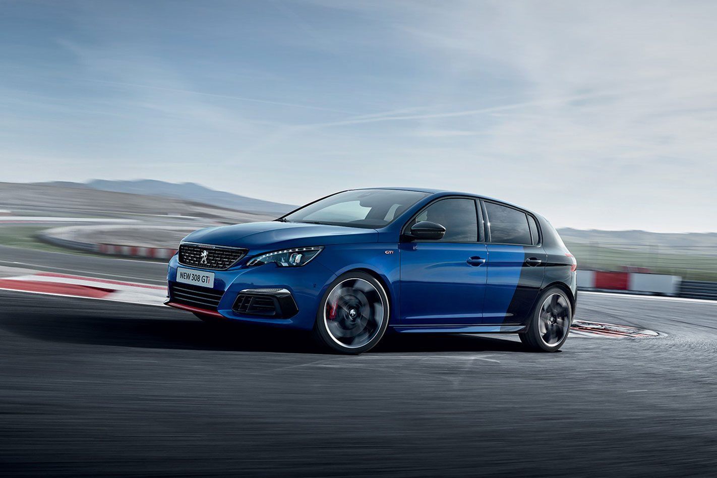 1422x948 Peugeot 308 GTi 270 price drops $4000