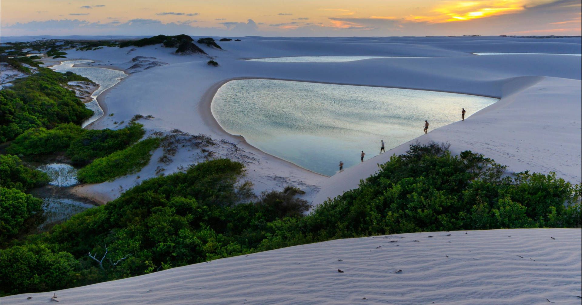 1920x1008 Download Breathtaking view of Lençóis Maranhenses National Park in Brazil Wallpaper
