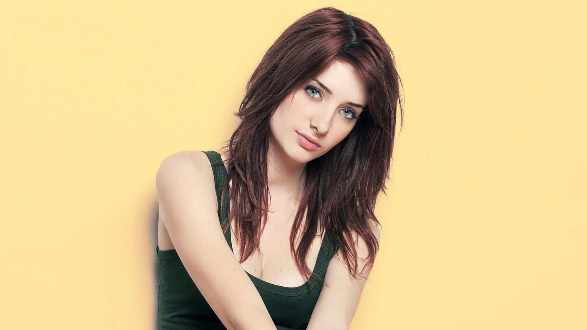 1920x1080 Download HD Women Susan Coffey Wallpaper